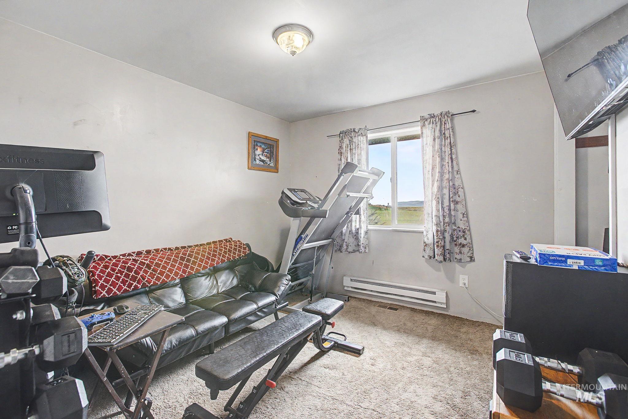 76 Longhaul Rd, Grangeville, Idaho 83530, 6 Bedrooms, 3 Bathrooms, Residential For Sale, Price $499,000, 98983902