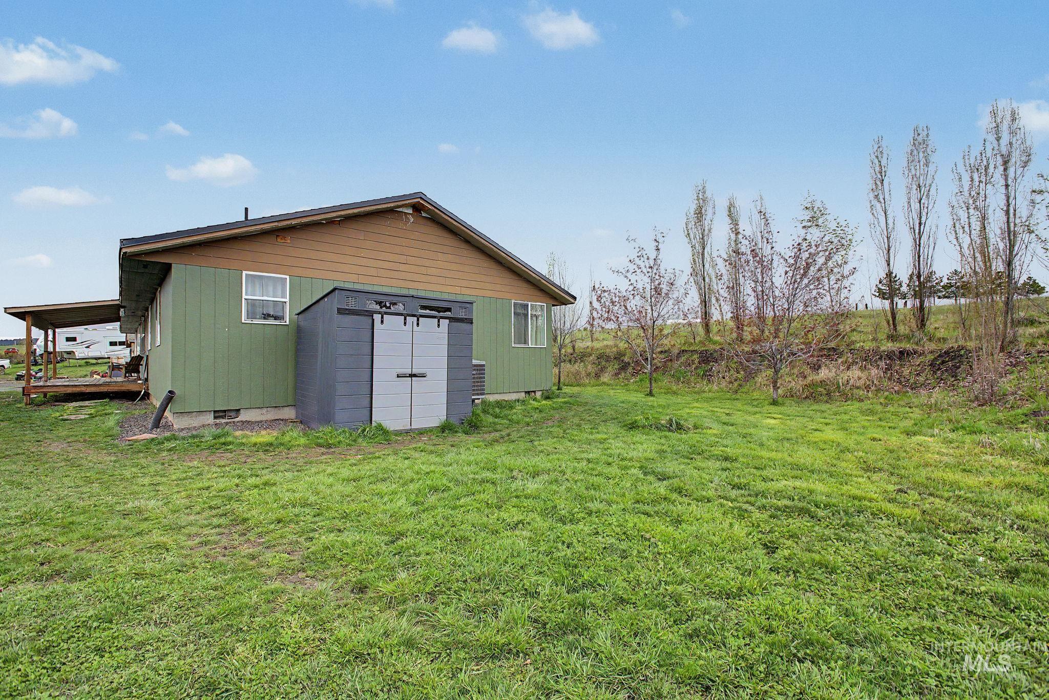 76 Longhaul Rd, Grangeville, Idaho 83530, 6 Bedrooms, 3 Bathrooms, Residential For Sale, Price $499,000, 98983902