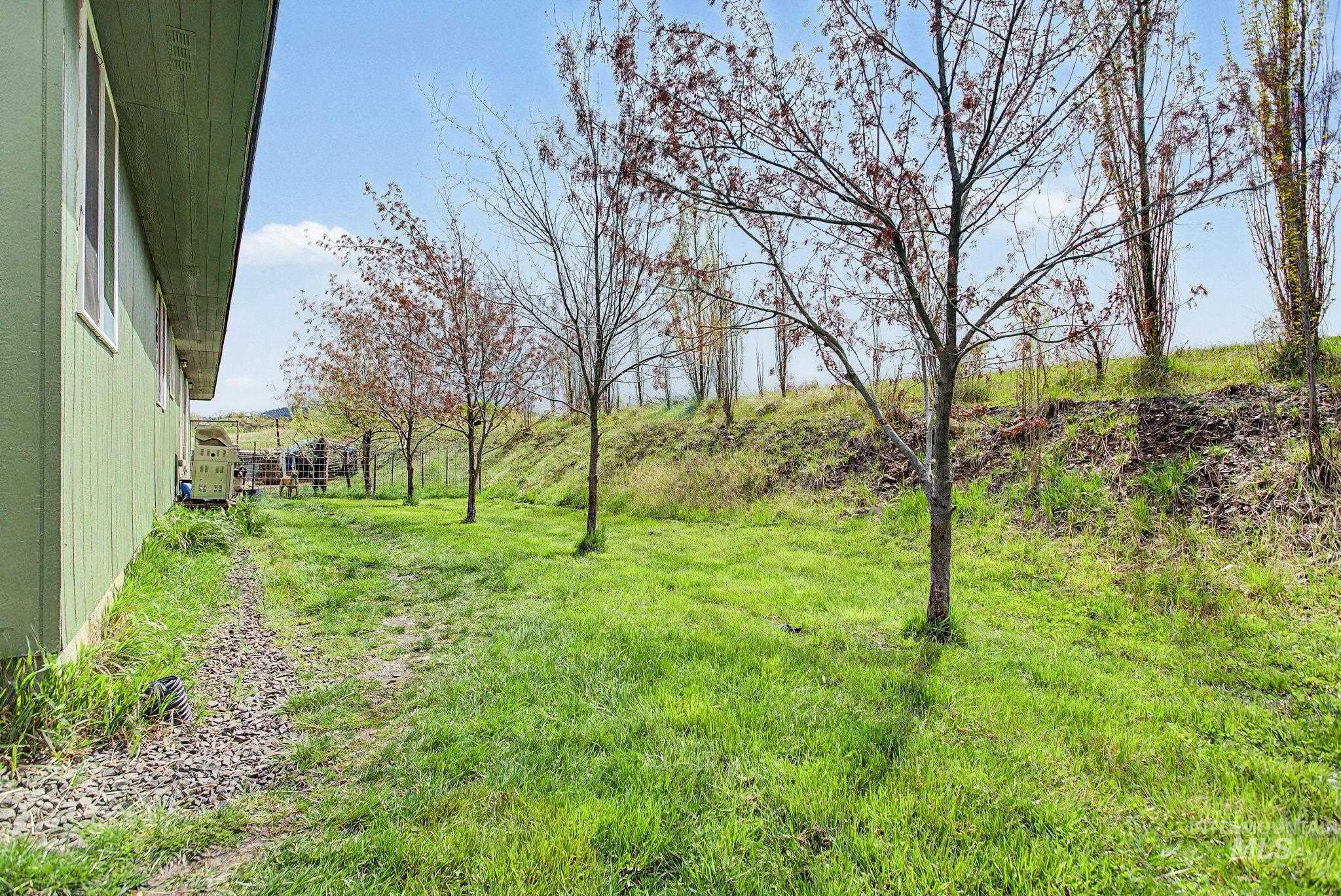 76 Longhaul Rd, Grangeville, Idaho 83530, 6 Bedrooms, 3 Bathrooms, Residential For Sale, Price $499,000, 98983902