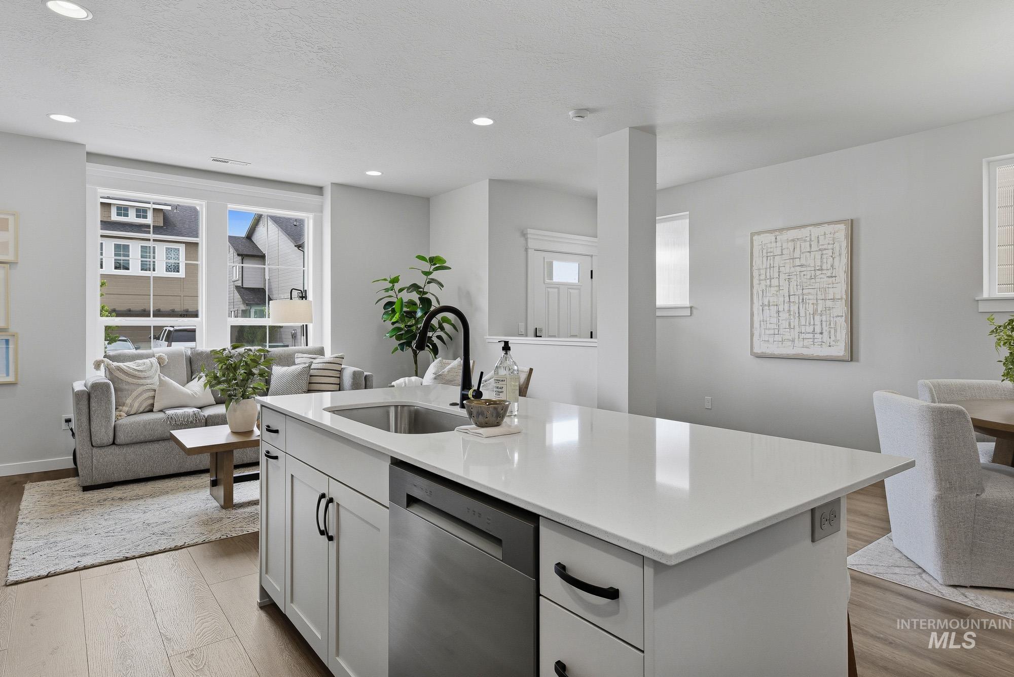 422 N Fritts Ave, Meridian, Idaho 83642, 3 Bedrooms, 2.5 Bathrooms, Residential For Sale, Price $399,900, 98983903