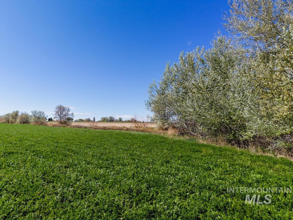 3046 E 3500 N, Twin Falls, Idaho 83301, 5 Bedrooms, 2 Bathrooms, Farm & Ranch For Sale, Price $2,350,000,MLS 98983904