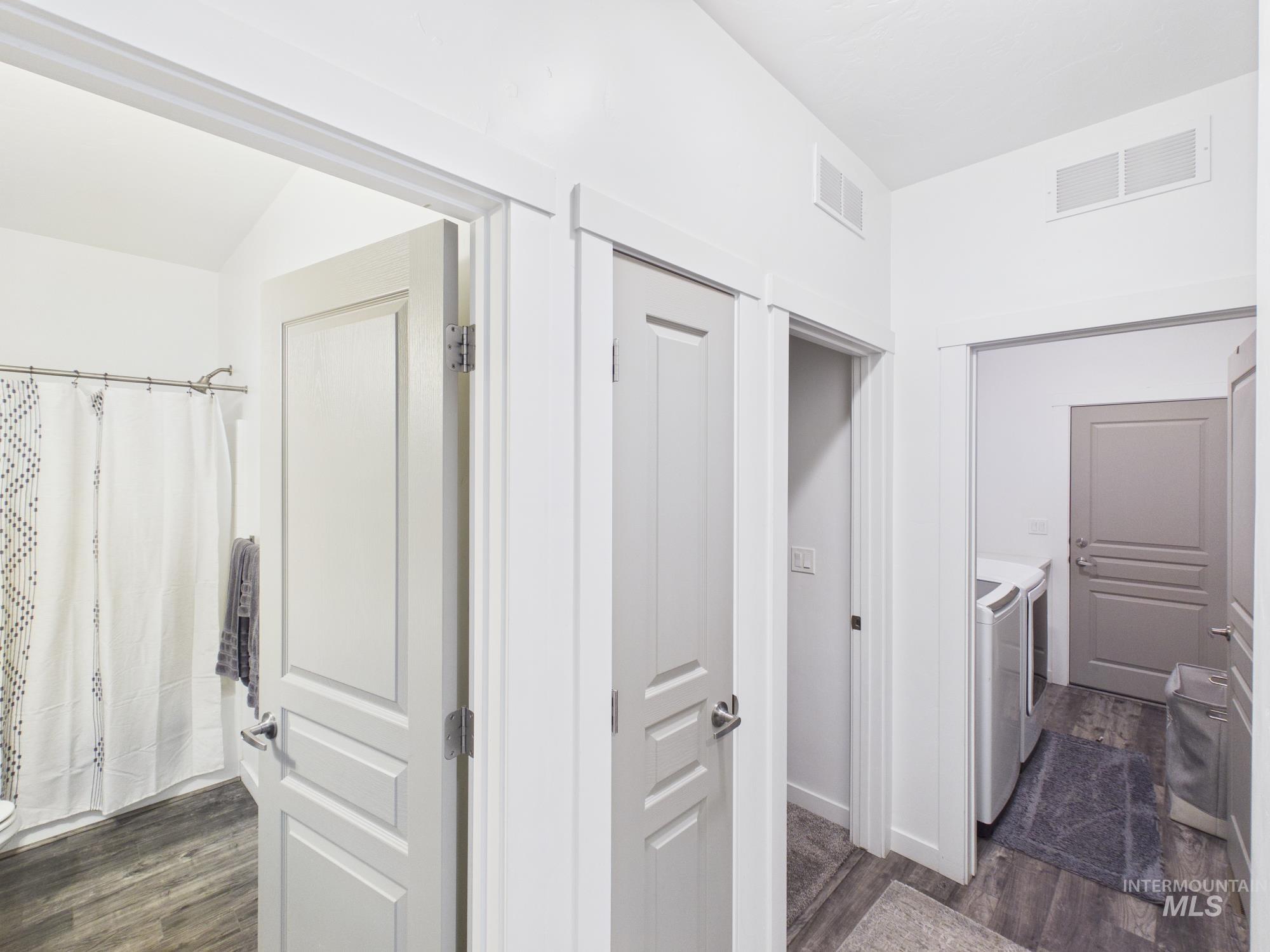 2130 W Claira Rd, Nampa, Idaho 83651, 3 Bedrooms, 2 Bathrooms, Residential For Sale, Price $379,000, 98983905