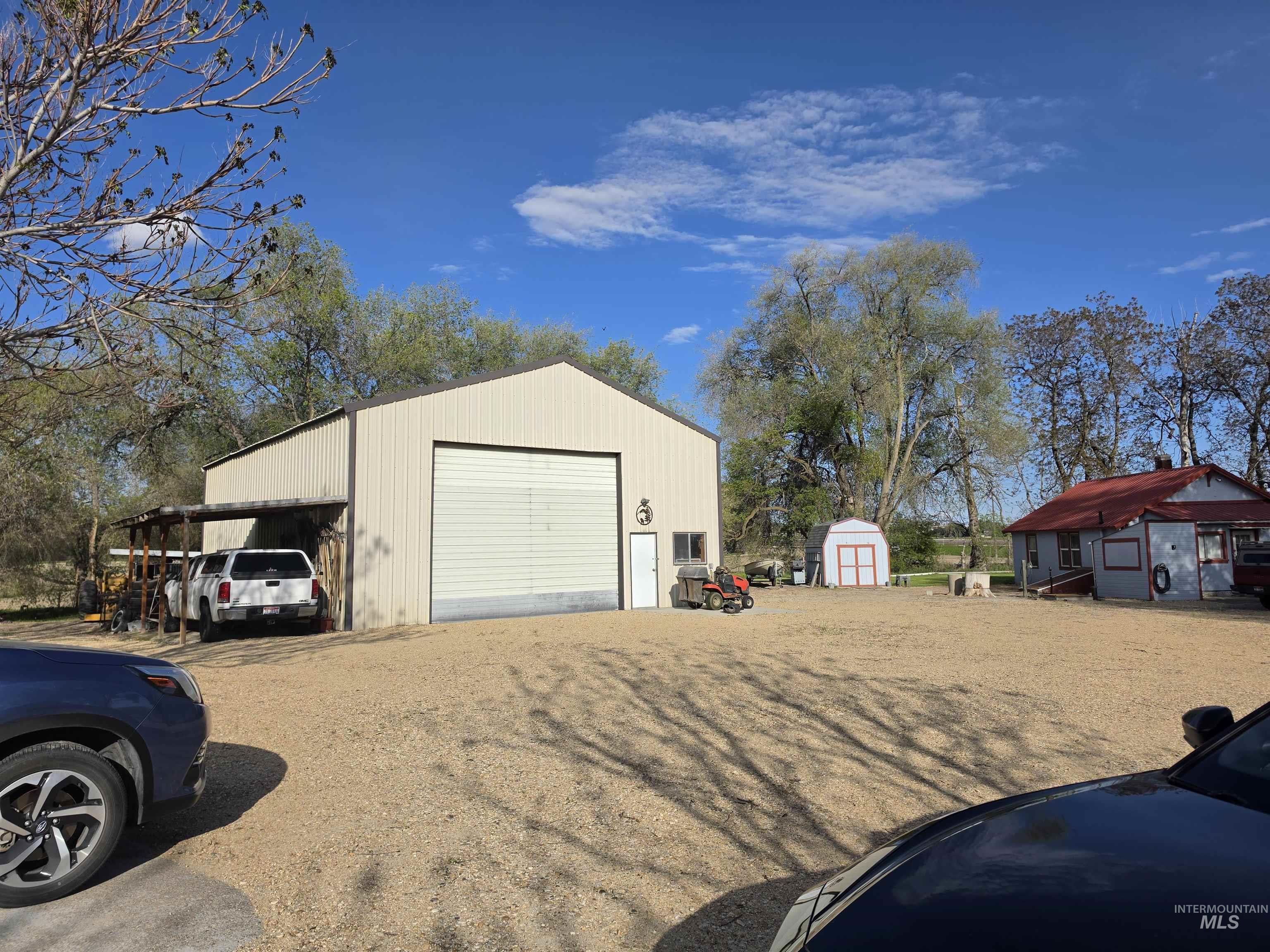 19152 Marsing Road, Caldwell, Idaho 83607, 4 Bedrooms, 3.5 Bathrooms, Residential For Sale, Price $799,900, 98983907