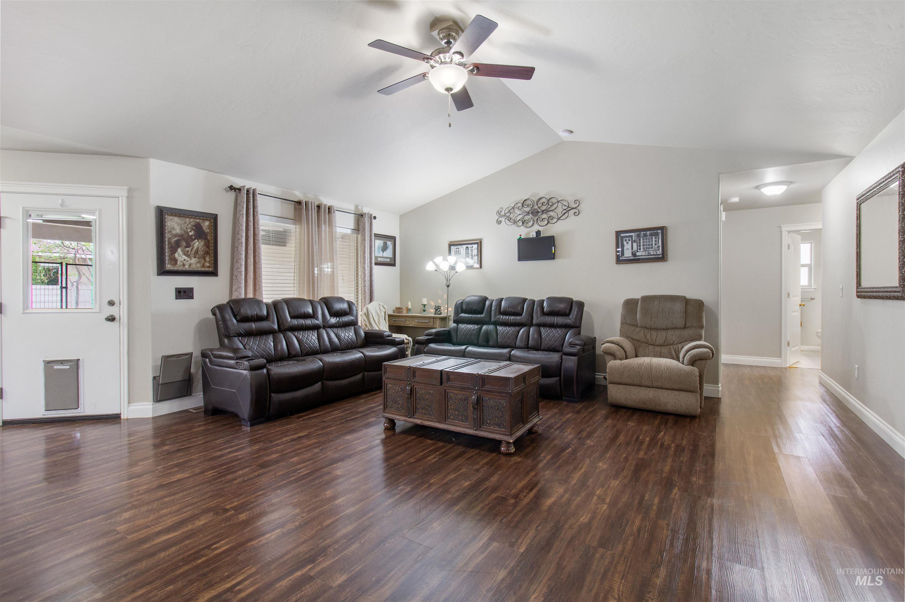 595 I B Perrine Rd, Twin Falls, Idaho 83301-3038, 6 Bedrooms, 4 Bathrooms, Residential For Sale, Price $699,999, 98983908