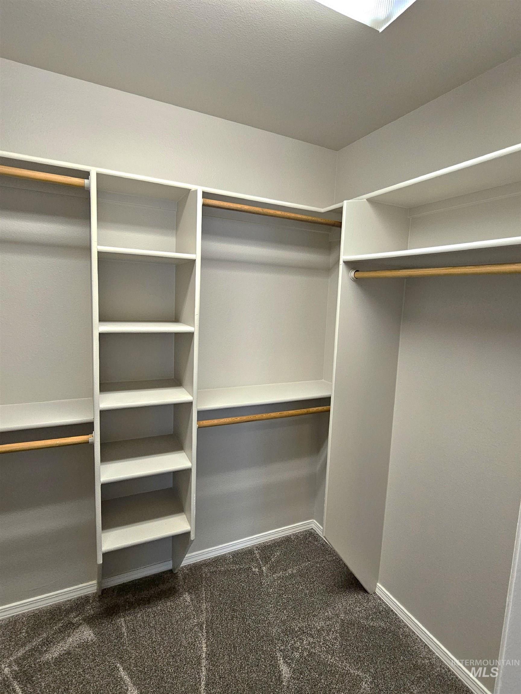 924 E Hawk St., Meridian, Idaho 83646, 4 Bedrooms, 2 Bathrooms, Residential For Sale, Price $445,900,MLS 98983910