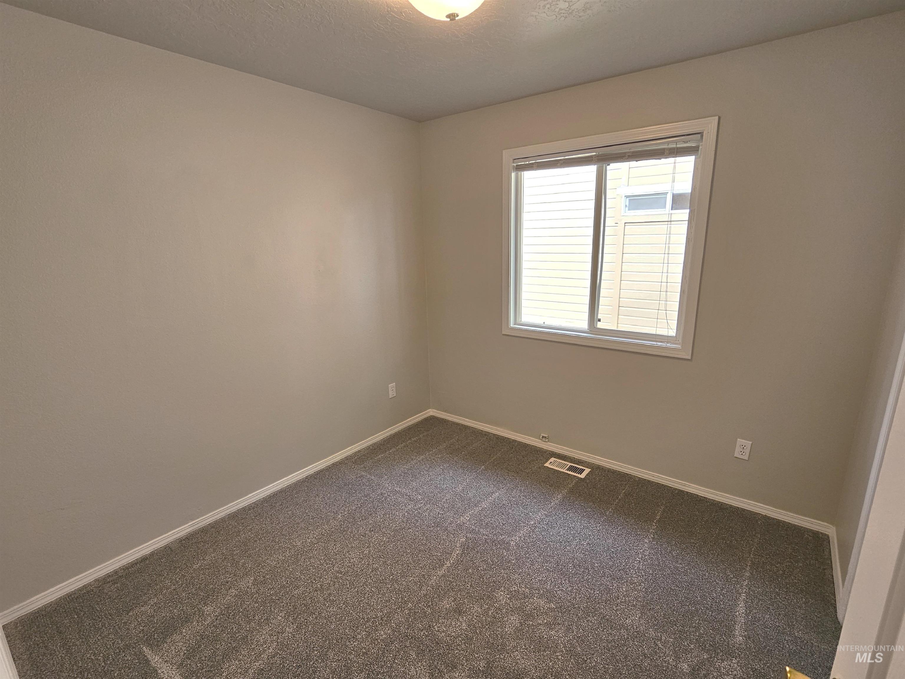 924 E Hawk St., Meridian, Idaho 83646, 4 Bedrooms, 2 Bathrooms, Residential For Sale, Price $445,900,MLS 98983910