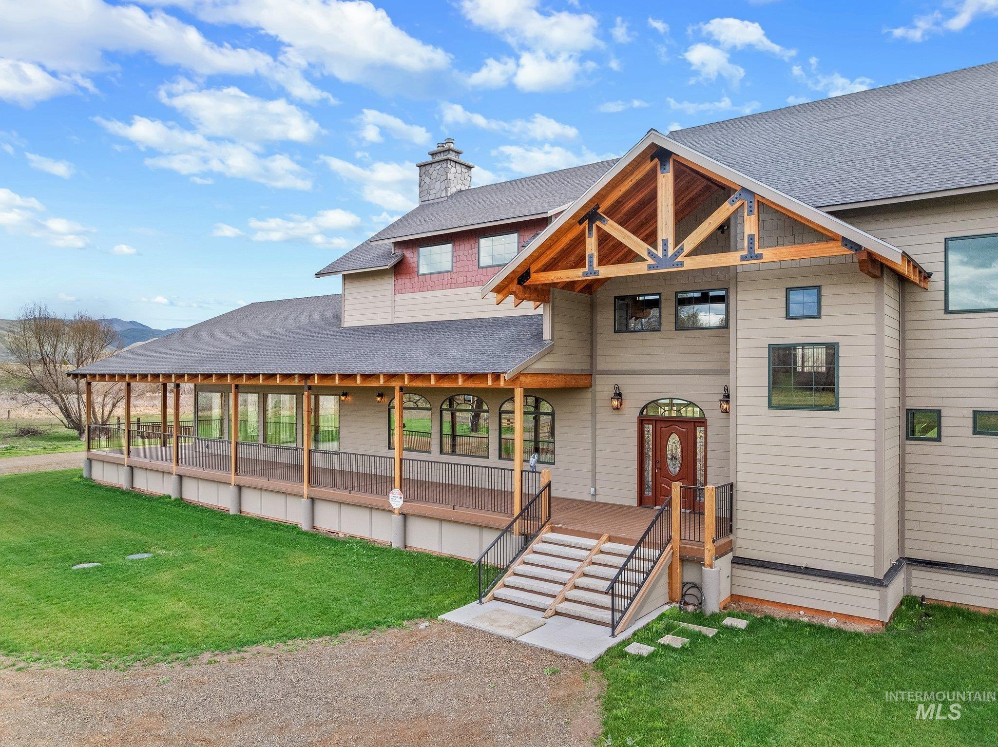 46131 SNAKE RIVER RD, Richland, Oregon 97870-0000, 3 Bedrooms, 4 Bathrooms, Residential For Sale, Price $1,150,000,MLS 98983913