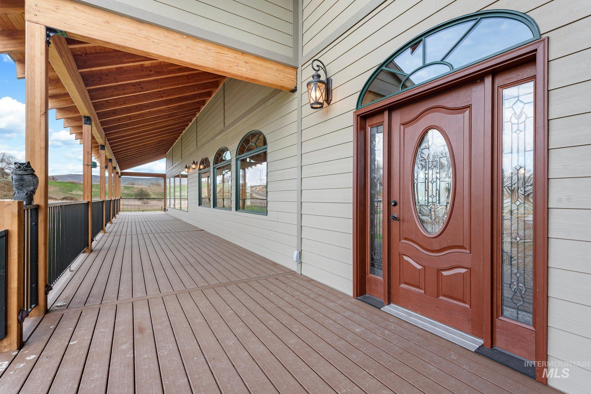 46131 SNAKE RIVER RD, Richland, Oregon 97870-0000, 3 Bedrooms, 4 Bathrooms, Residential For Sale, Price $1,150,000,MLS 98983913