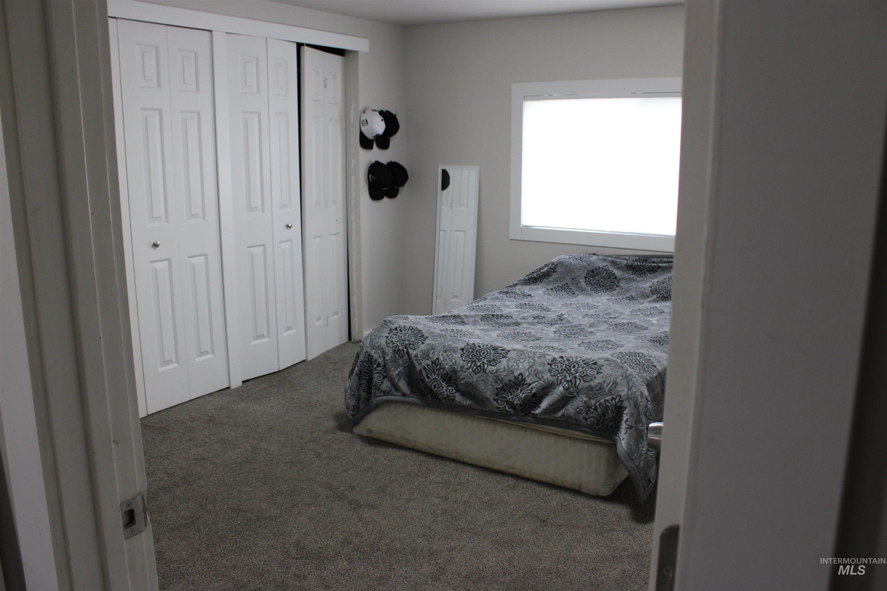 649 SIVER CITY DR, Boise, Idaho 83713, 3 Bedrooms, 2 Bathrooms, Residential For Sale, Price $145,000,MLS 98983914