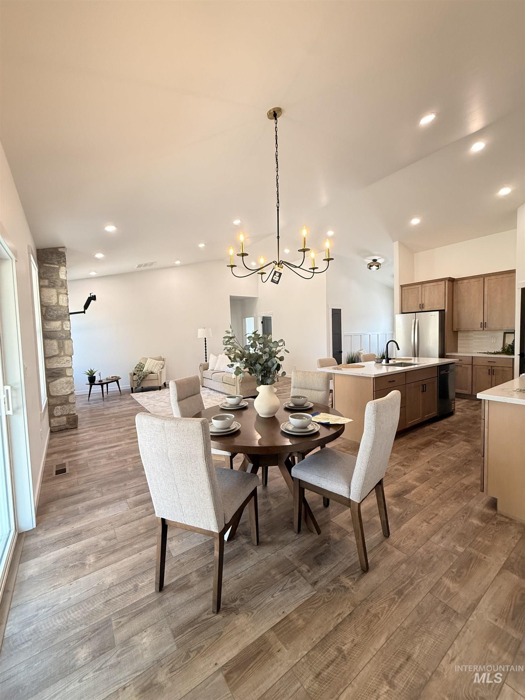 1220 Bronze, Rupert, Idaho 83350, 4 Bedrooms, 2 Bathrooms, Residential For Sale, Price $410,000,MLS 98983915