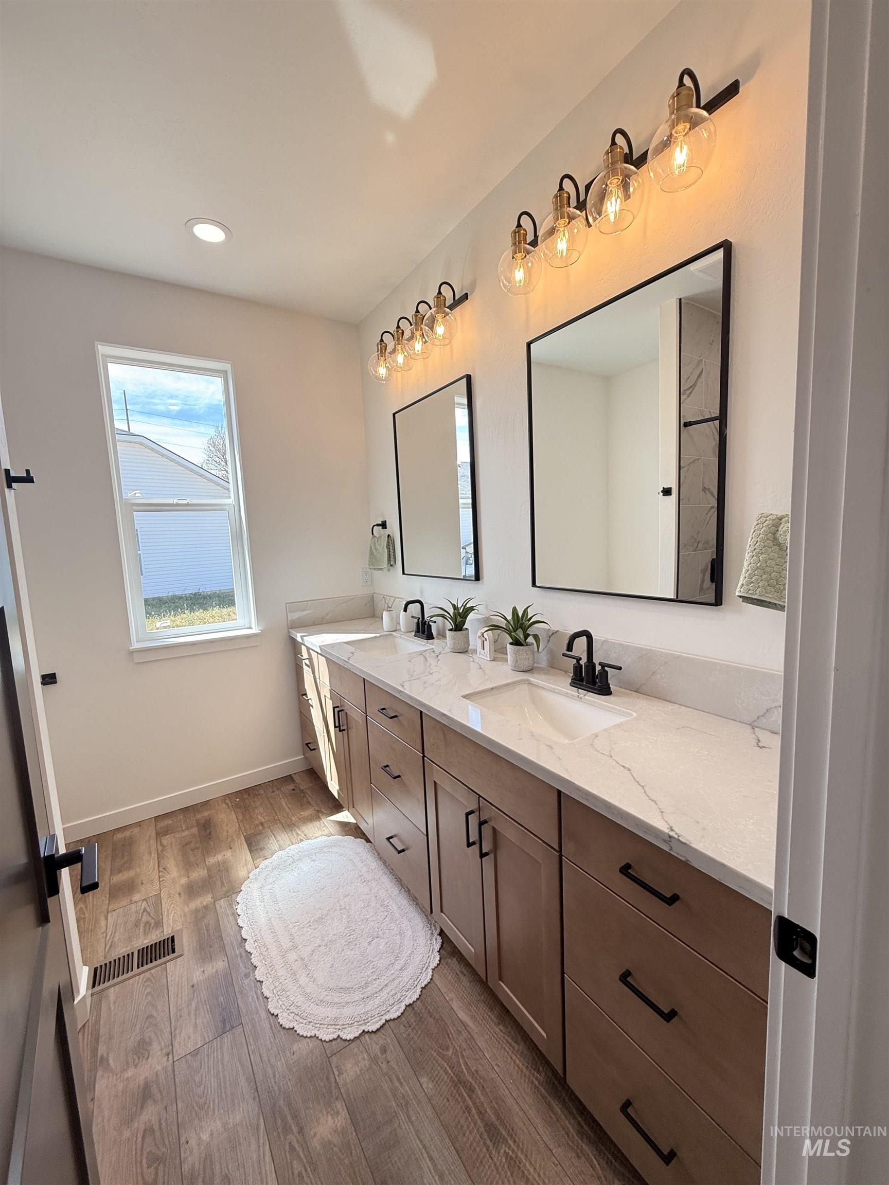 1220 Bronze, Rupert, Idaho 83350, 4 Bedrooms, 2 Bathrooms, Residential For Sale, Price $410,000,MLS 98983915