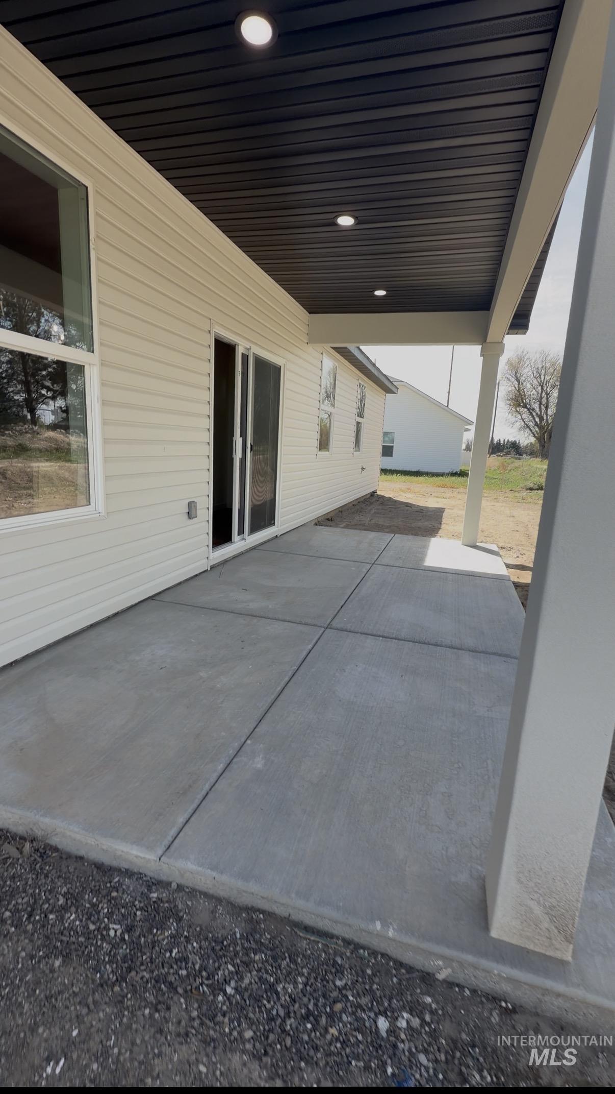 1220 Bronze, Rupert, Idaho 83350, 4 Bedrooms, 2 Bathrooms, Residential For Sale, Price $410,000,MLS 98983915