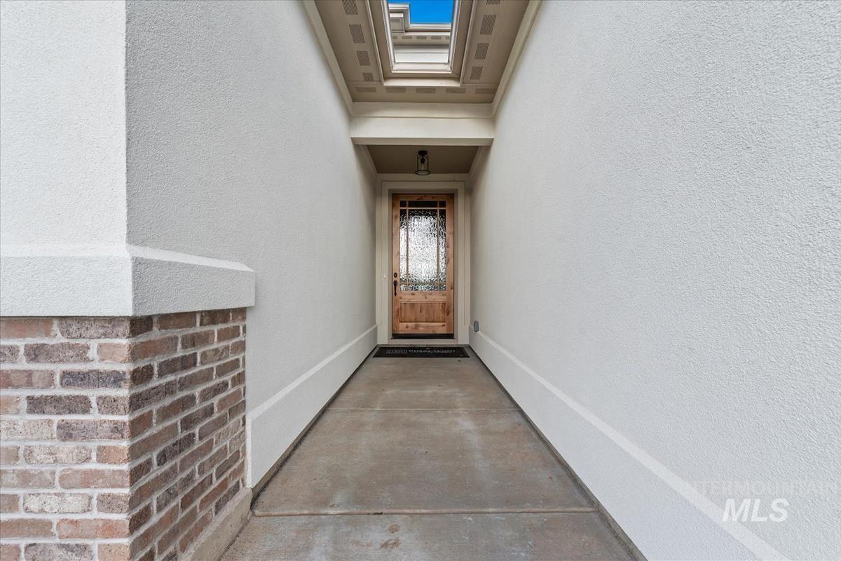 4719 N Supai Pl, Meridian, Idaho 83646, 3 Bedrooms, 3.5 Bathrooms, Residential For Sale, Price $1,124,900, 98983918