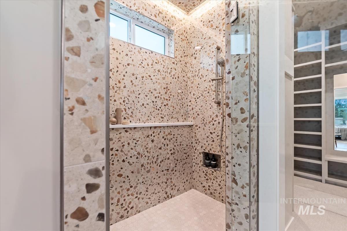 4719 N Supai Pl, Meridian, Idaho 83646, 3 Bedrooms, 3.5 Bathrooms, Residential For Sale, Price $1,124,900, 98983918