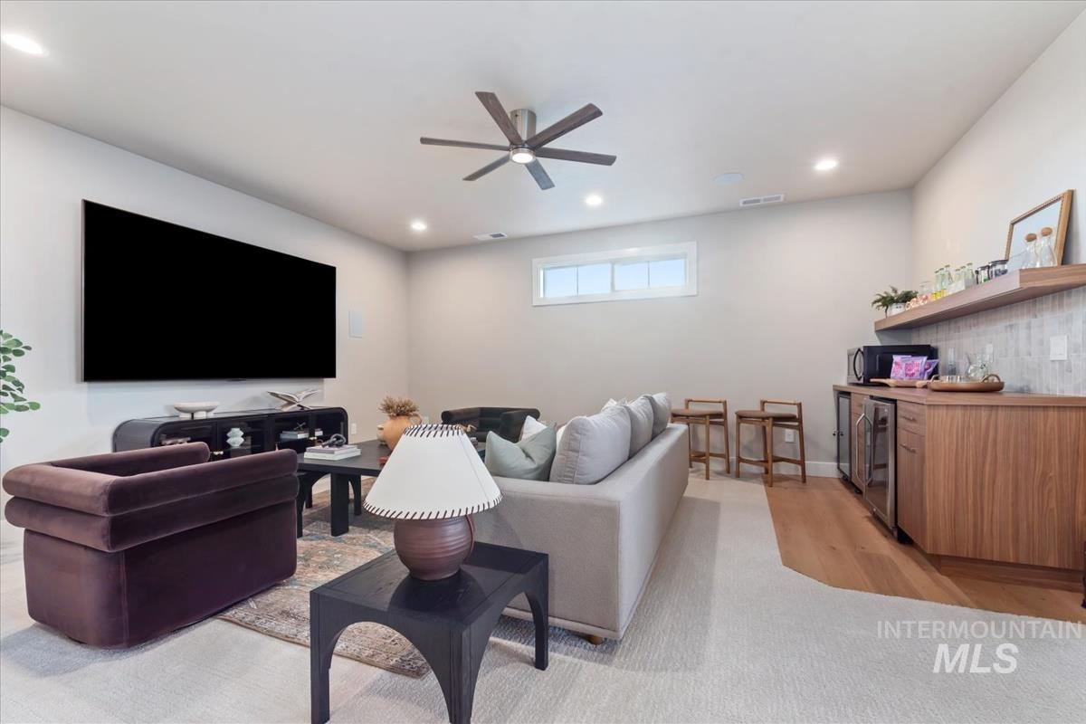 4719 N Supai Pl, Meridian, Idaho 83646, 3 Bedrooms, 3.5 Bathrooms, Residential For Sale, Price $1,124,900, 98983918