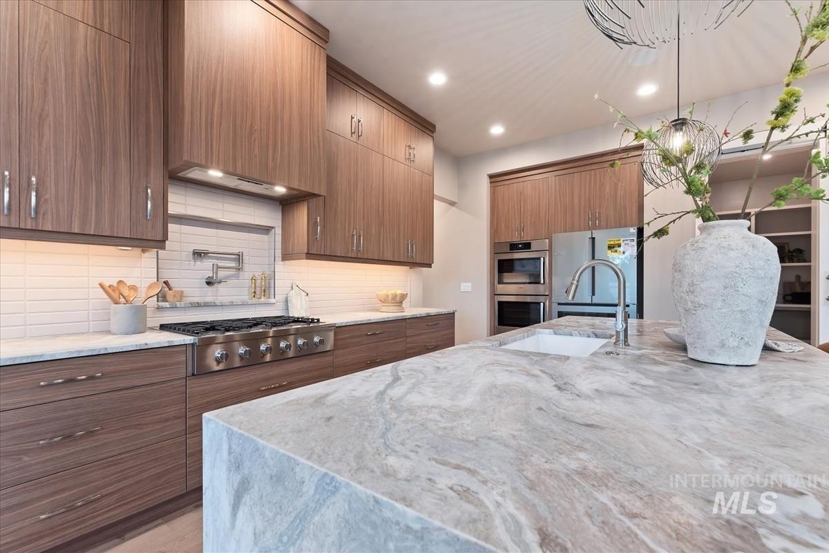 4719 N Supai Pl, Meridian, Idaho 83646, 3 Bedrooms, 3.5 Bathrooms, Residential For Sale, Price $1,124,900, 98983918