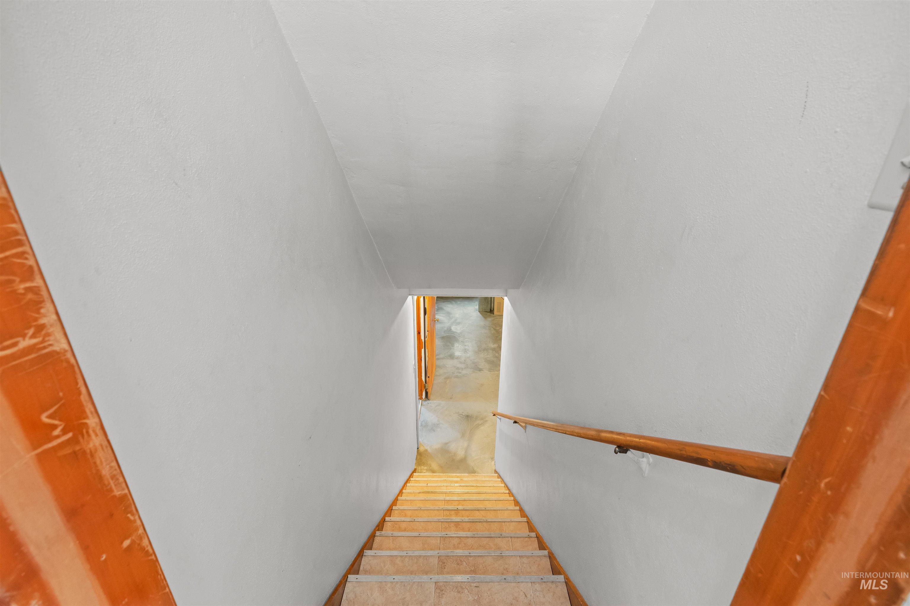 2320 9th Ave, Lewiston, Idaho 83501, 3 Bedrooms, 2 Bathrooms, Residential For Sale, Price $345,000, 98983919