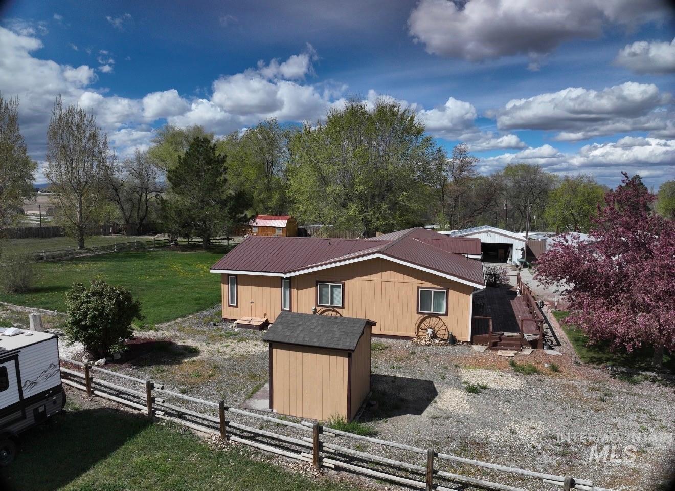 131-A Hilltop Court, Burley, Idaho 83318-0000, 3 Bedrooms, 2 Bathrooms, Residential For Sale, Price $430,000,MLS 98983920