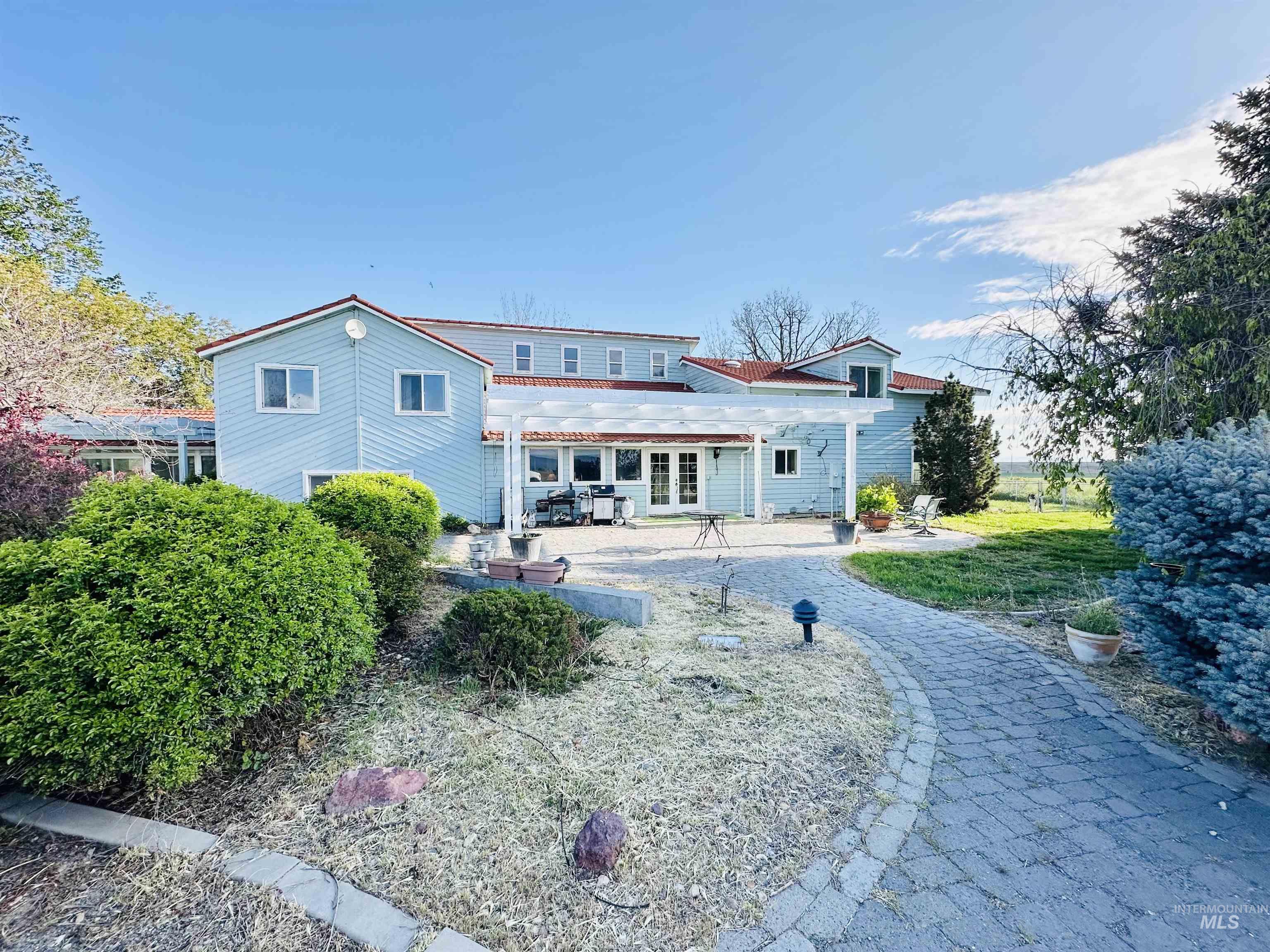 1049 Grand Ave, Nyssa, Oregon 97913, 5 Bedrooms, 3 Bathrooms, Residential For Sale, Price $995,000, 98983921