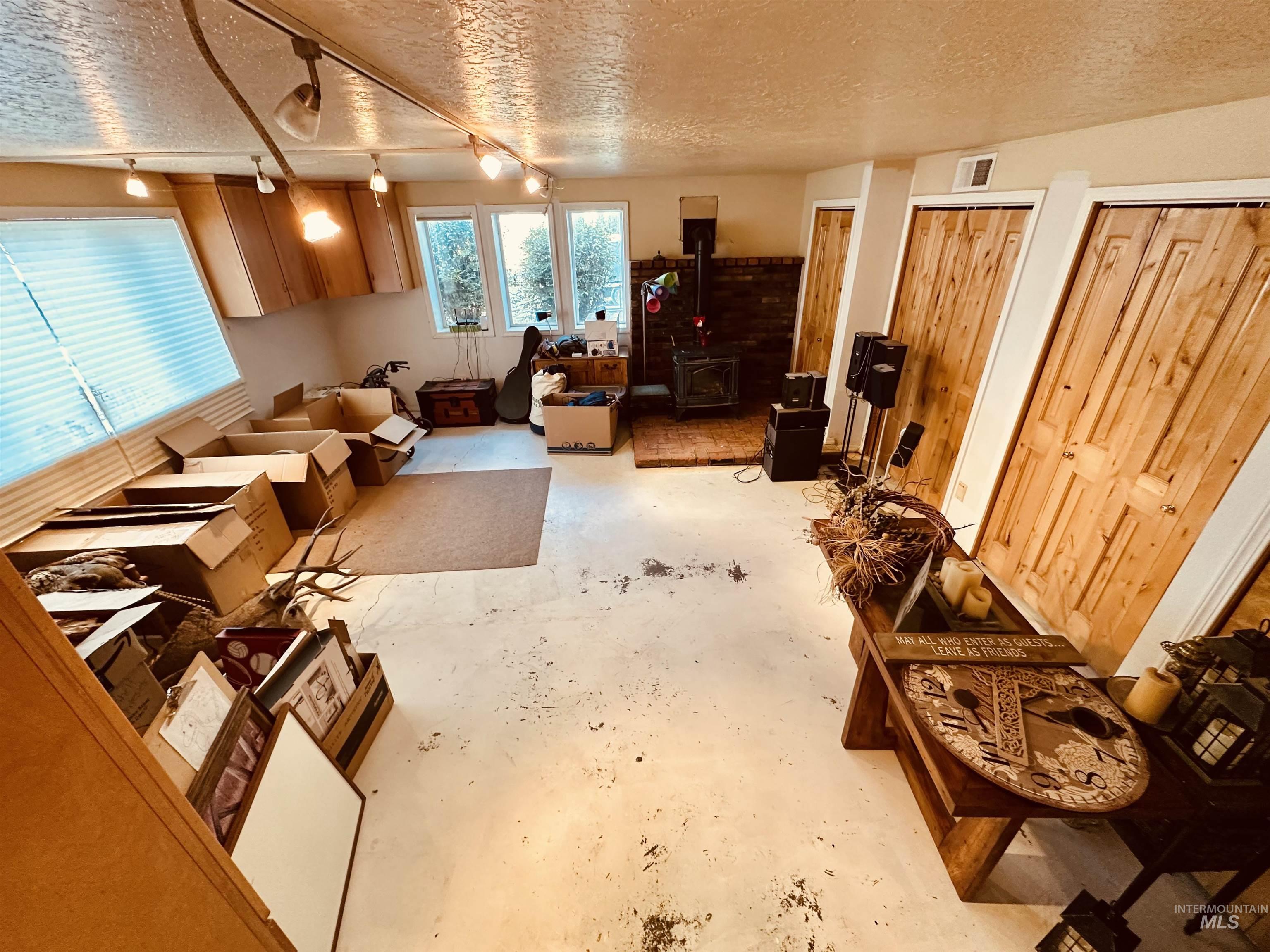 1049 Grand Ave, Nyssa, Oregon 97913, 5 Bedrooms, 3 Bathrooms, Residential For Sale, Price $995,000, 98983921