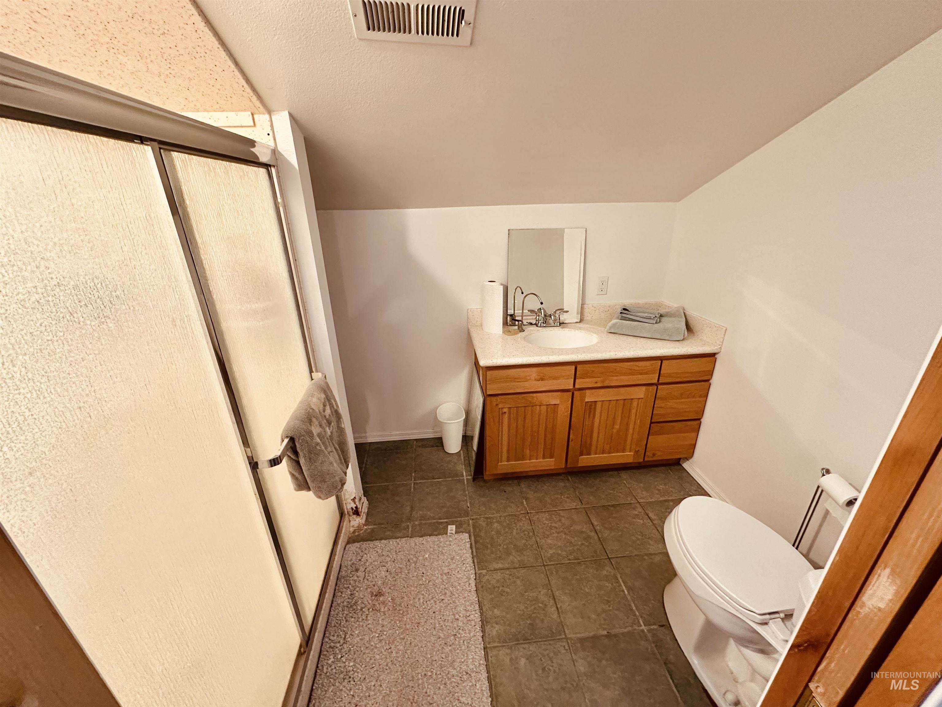 1049 Grand Ave, Nyssa, Oregon 97913, 5 Bedrooms, 3 Bathrooms, Residential For Sale, Price $995,000, 98983921