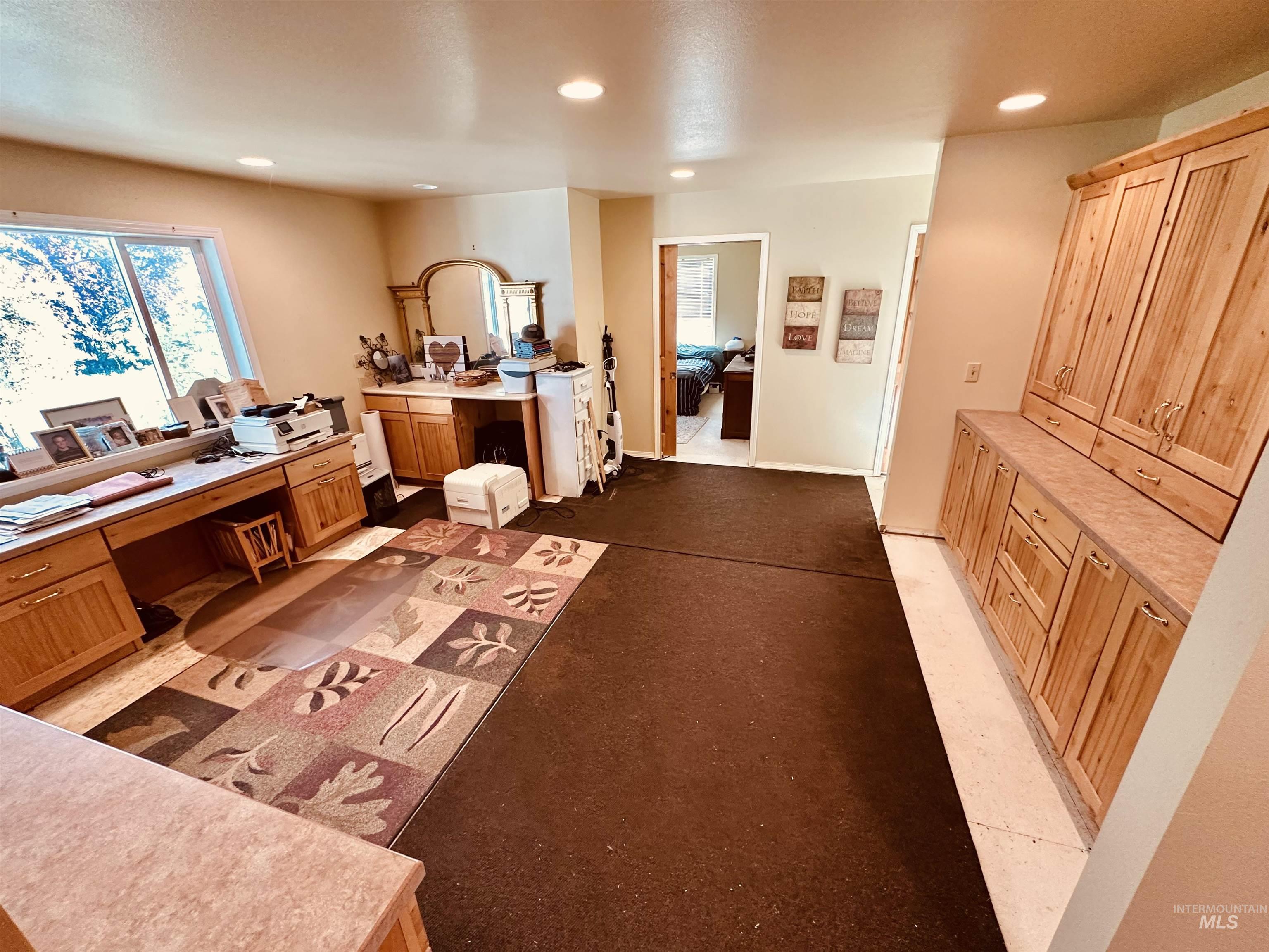 1049 Grand Ave, Nyssa, Oregon 97913, 5 Bedrooms, 3 Bathrooms, Residential For Sale, Price $995,000, 98983921