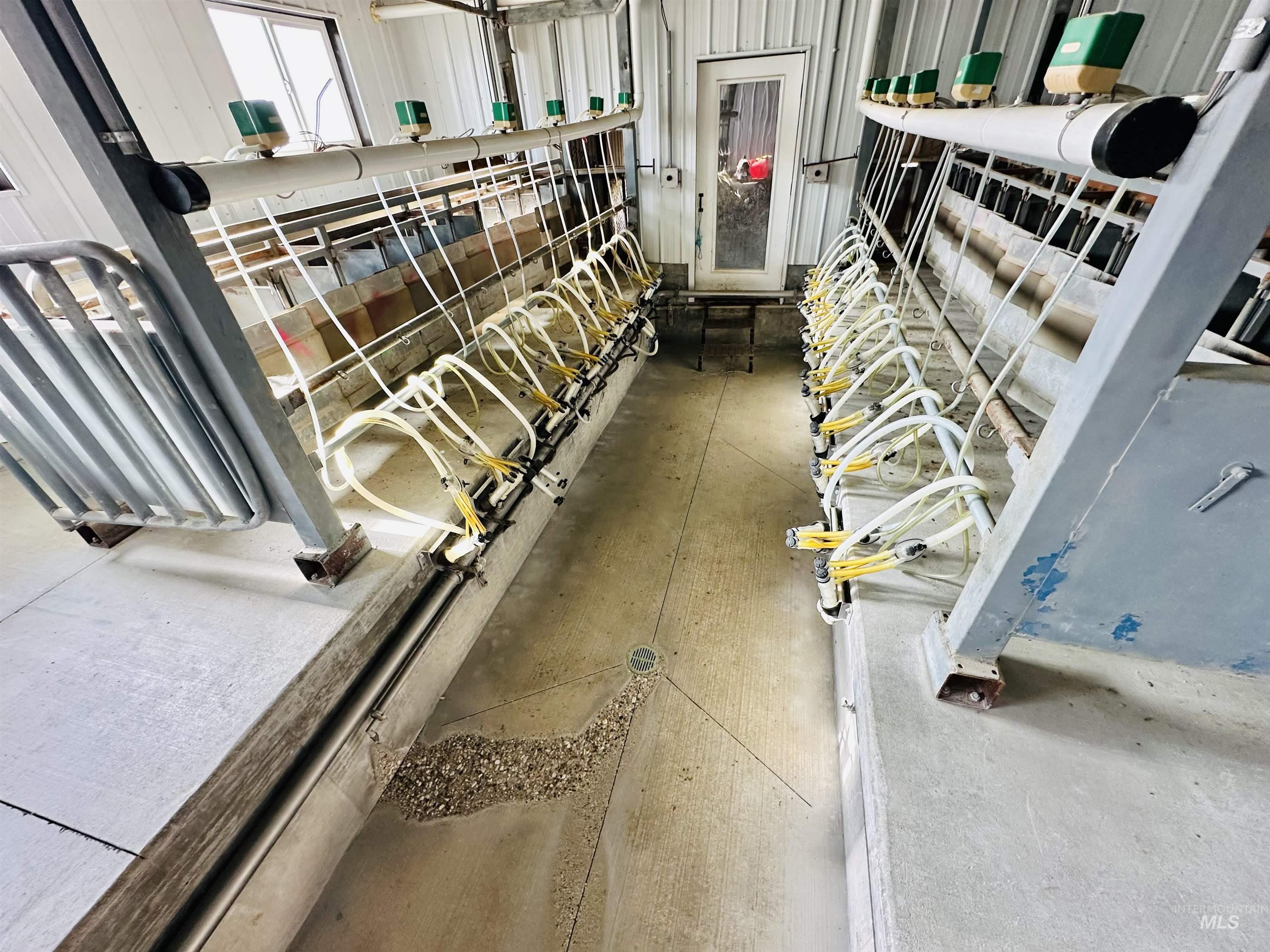 1049 Grand Ave, Nyssa, Oregon 97913, 5 Bedrooms, 3 Bathrooms, Residential For Sale, Price $995,000, 98983921