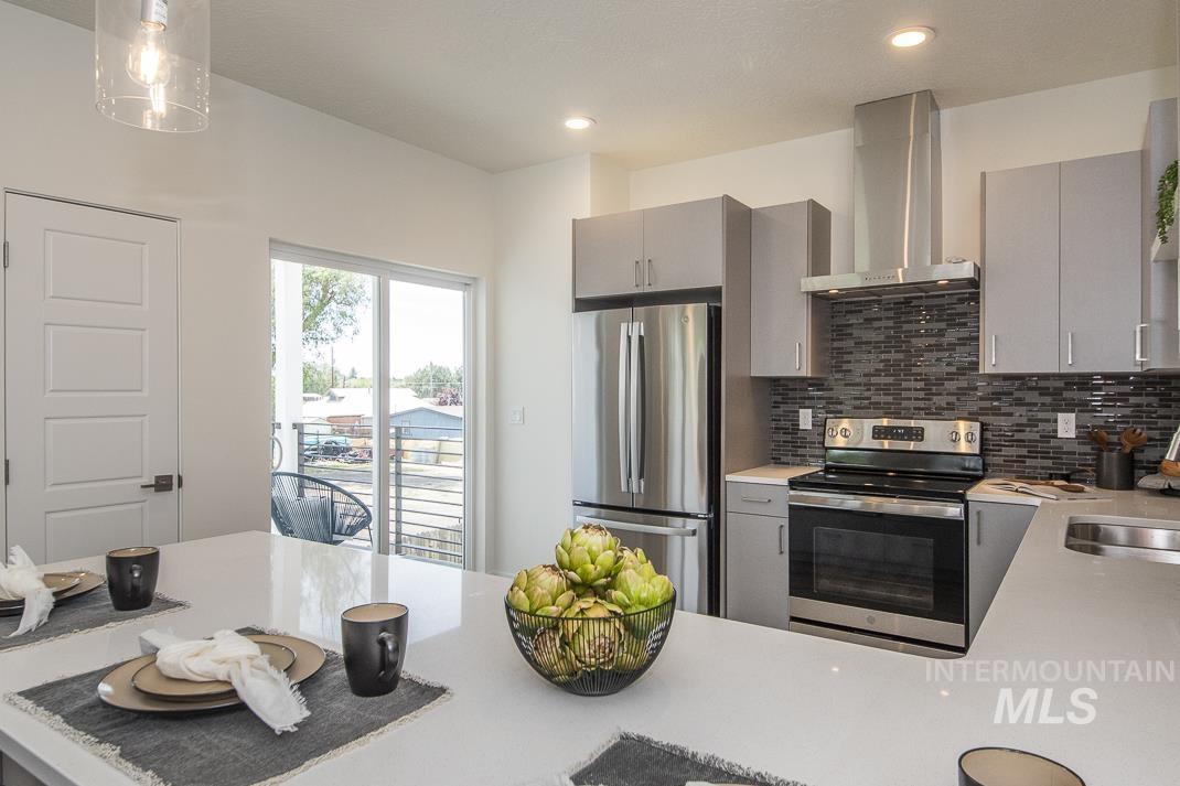 508 & 516 E Violets Cove, Garden City, Idaho 83714, 4 Bedrooms, 3.5 Bathrooms, Residential Income For Sale, Price $1,249,794,MLS 98983922