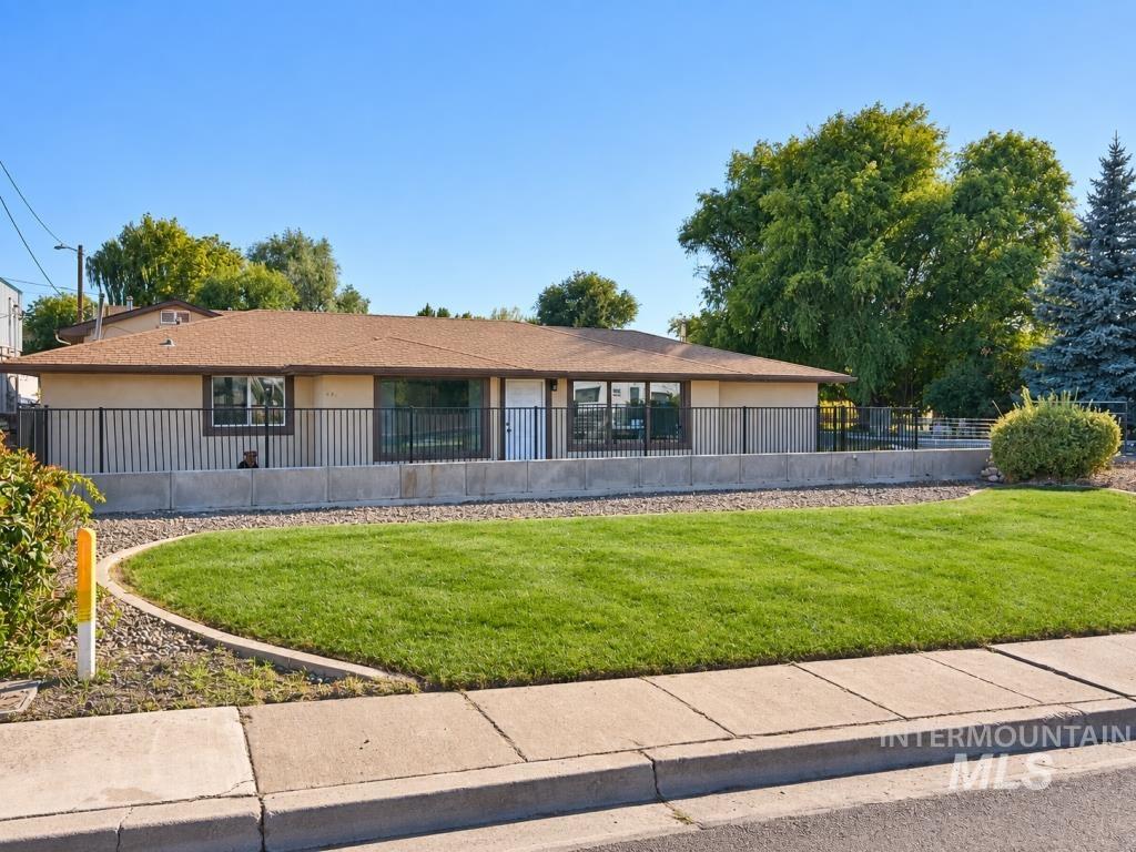 1830 Addison Ave E, Twin Falls, Idaho 83301, Business/Commercial For Sale, Price $635,000,MLS 98983923