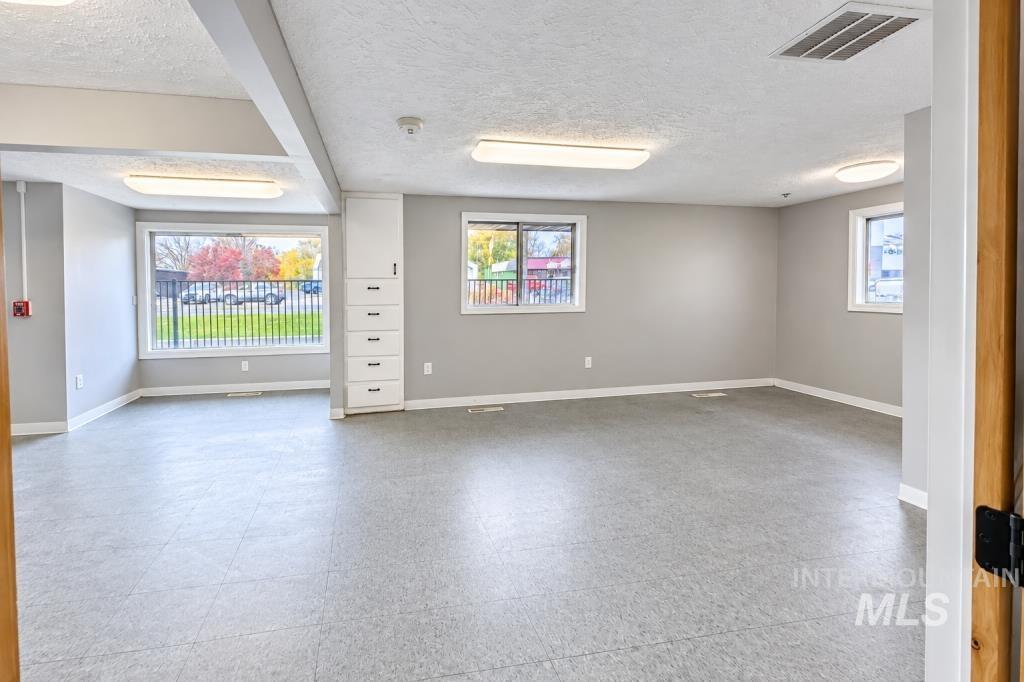 1830 Addison Ave E, Twin Falls, Idaho 83301, Business/Commercial For Sale, Price $635,000,MLS 98983923