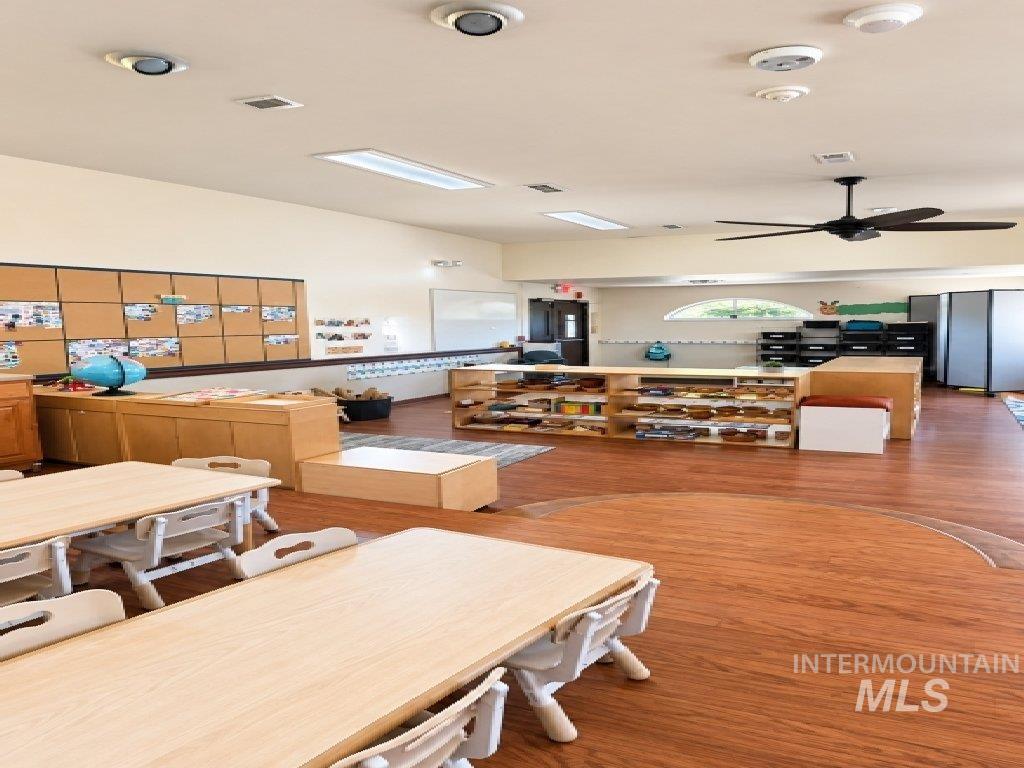 1830 Addison Ave E, Twin Falls, Idaho 83301, Business/Commercial For Sale, Price $635,000,MLS 98983923