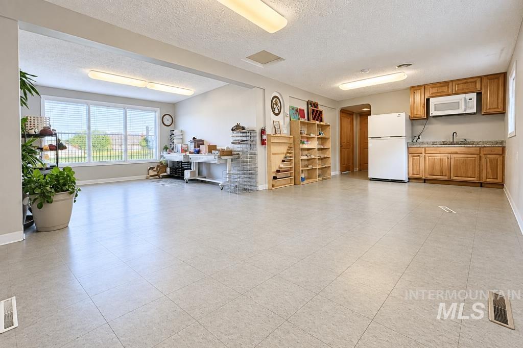 1830 Addison Ave E, Twin Falls, Idaho 83301, Business/Commercial For Sale, Price $635,000,MLS 98983923