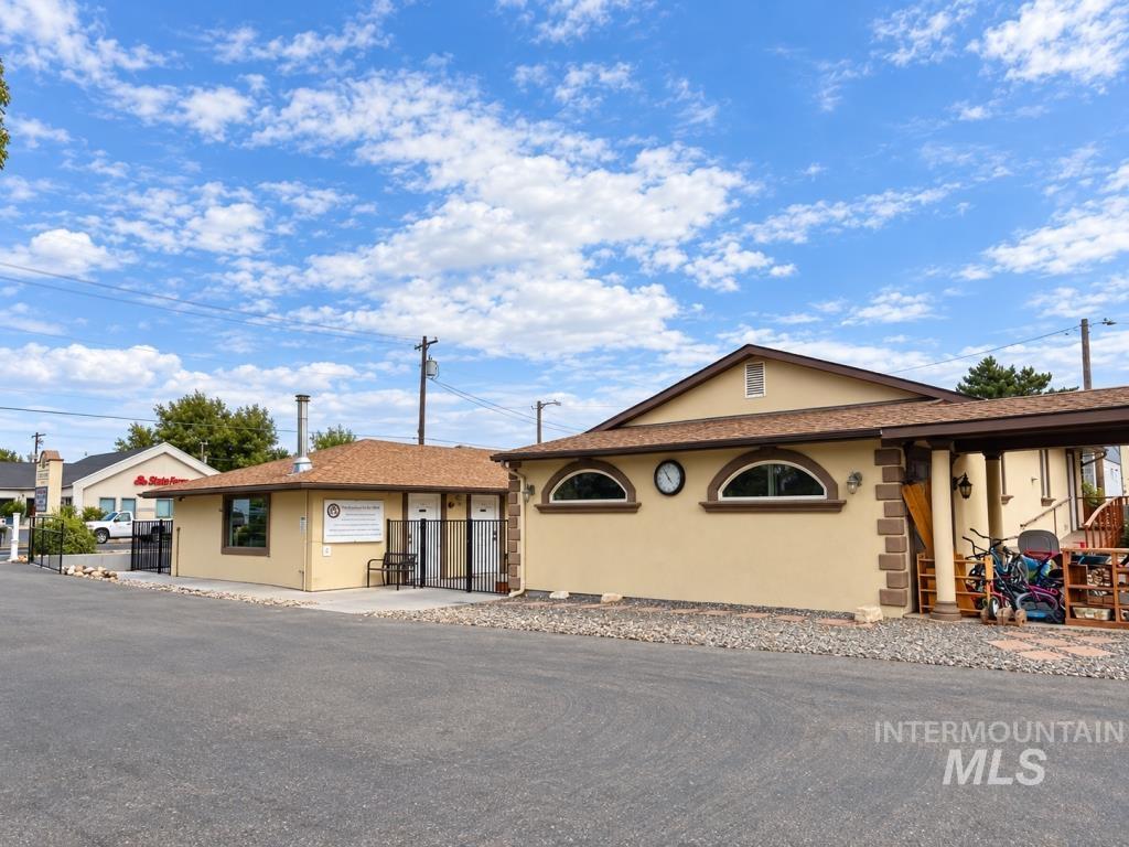 1830 Addison Ave E, Twin Falls, Idaho 83301, Business/Commercial For Sale, Price $635,000,MLS 98983923