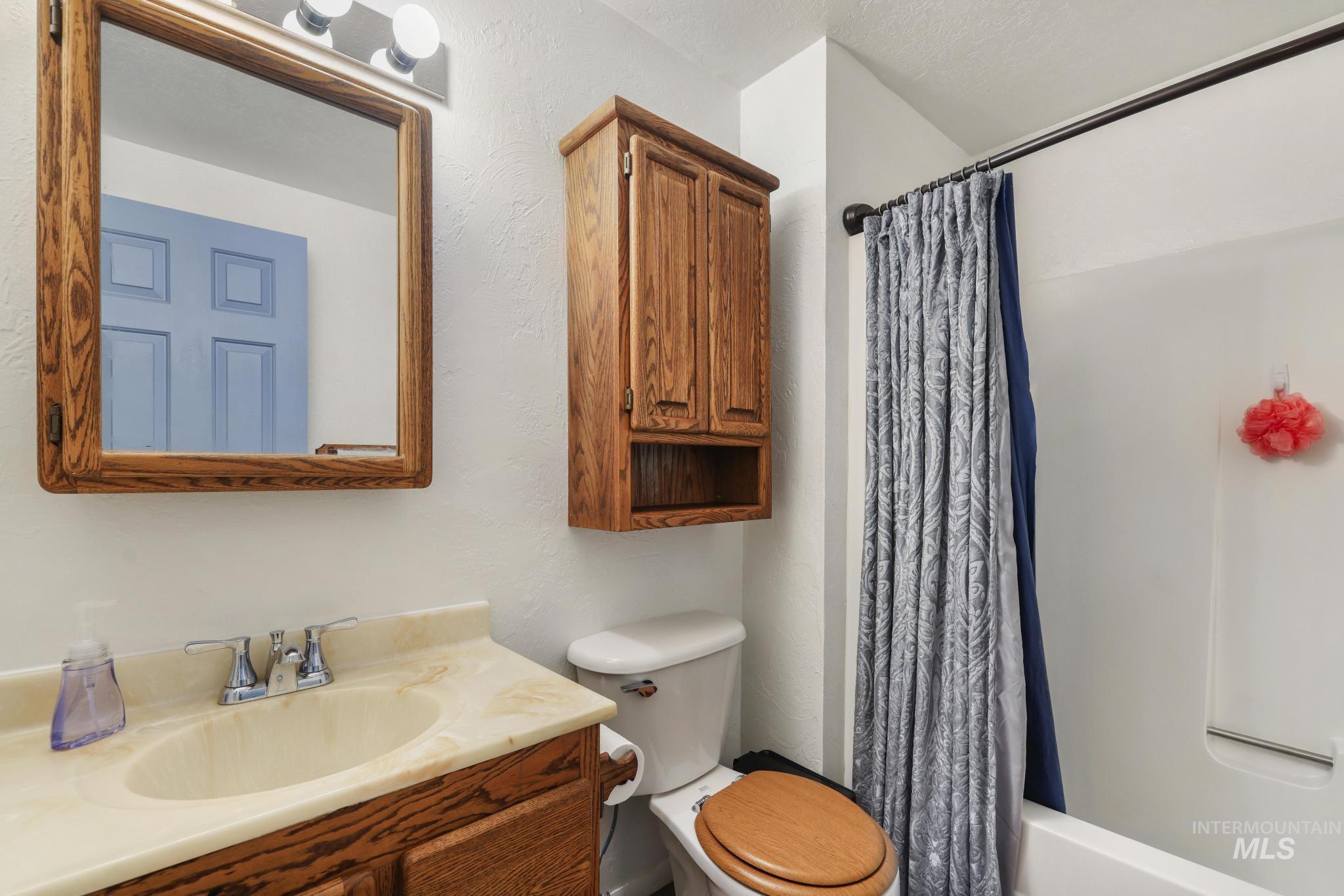 825 Westwind Dr, Twin Falls, Idaho 83301, 4 Bedrooms, 2 Bathrooms, Residential For Sale, Price $365,000, 98983924