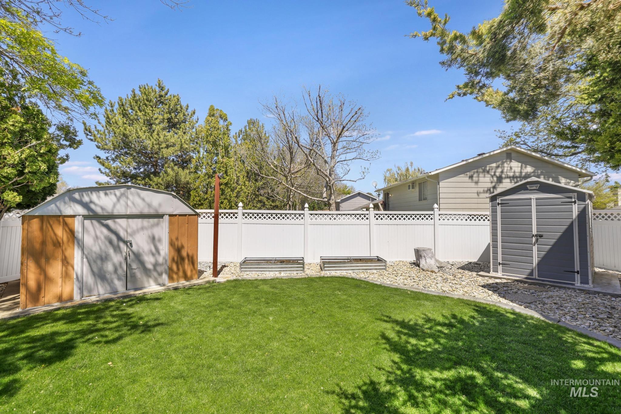 825 Westwind Dr, Twin Falls, Idaho 83301, 4 Bedrooms, 2 Bathrooms, Residential For Sale, Price $365,000, 98983924