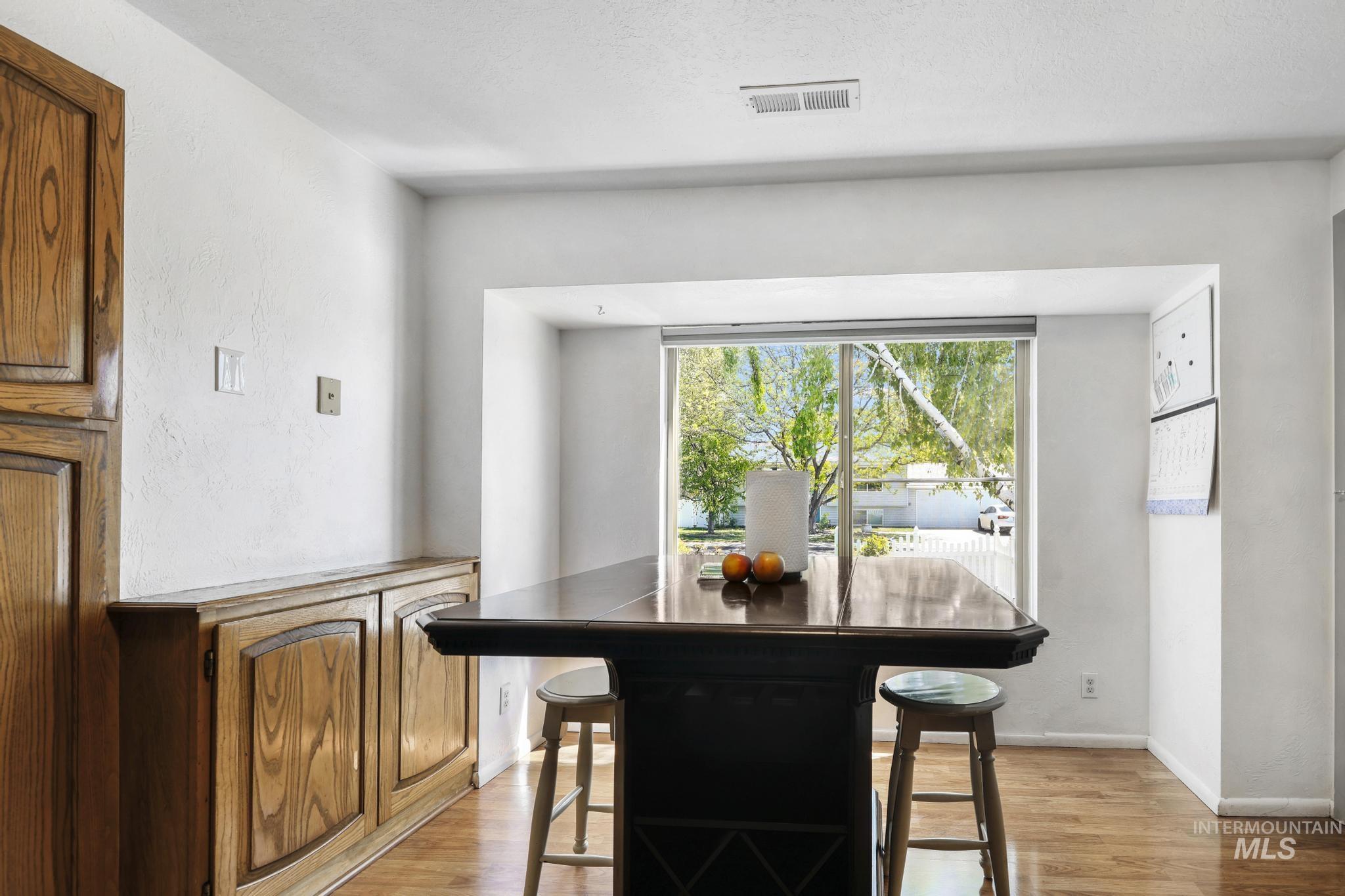 825 Westwind Dr, Twin Falls, Idaho 83301, 4 Bedrooms, 2 Bathrooms, Residential For Sale, Price $365,000, 98983924