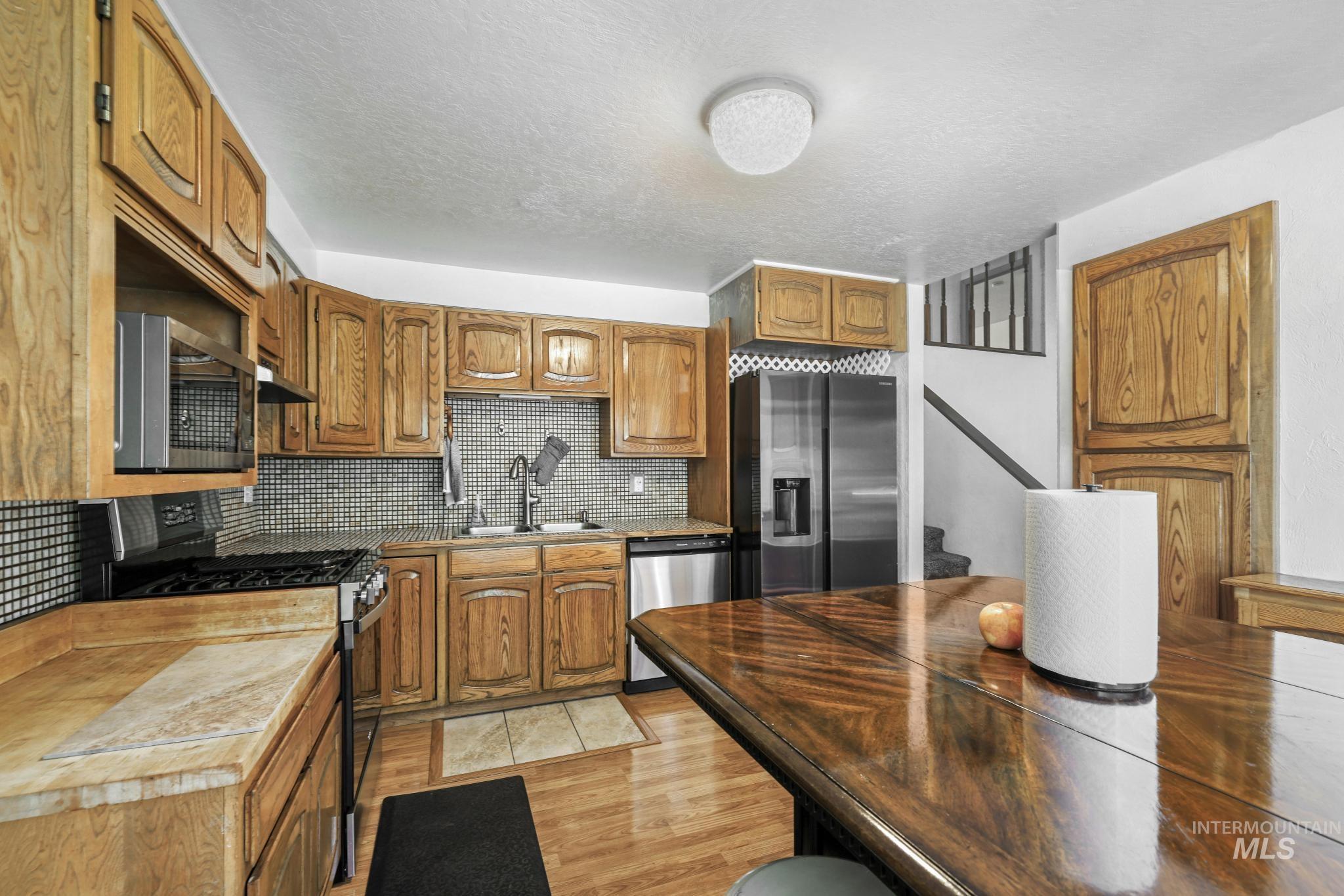 825 Westwind Dr, Twin Falls, Idaho 83301, 4 Bedrooms, 2 Bathrooms, Residential For Sale, Price $365,000, 98983924