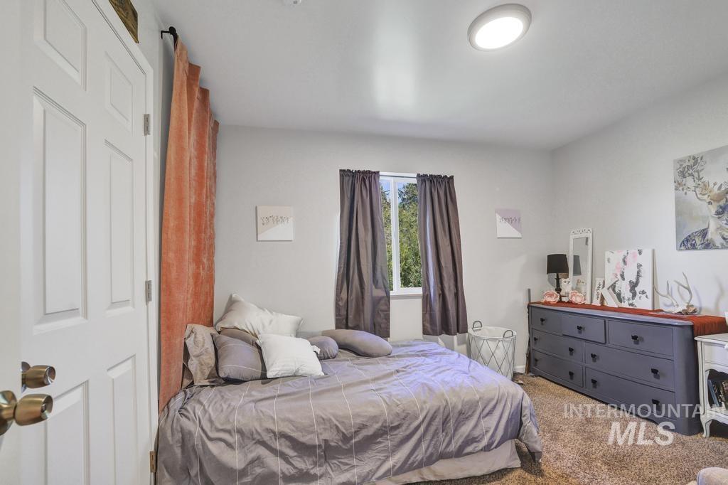 525 Michigan St, Gooding, Idaho 83330, 3 Bedrooms, 2 Bathrooms, Residential For Sale, Price $315,000, 98983925