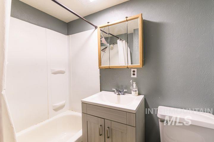 805 W Richmond St., Boise, Idaho 83706, Residential Income For Sale, Price $799,999,MLS 98983926