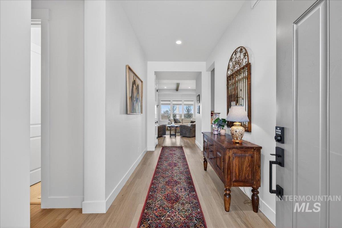 1911 N Willowick Ave, Eagle, Idaho 83616, 4 Bedrooms, 3 Bathrooms, Residential For Sale, Price $829,900, 98983927