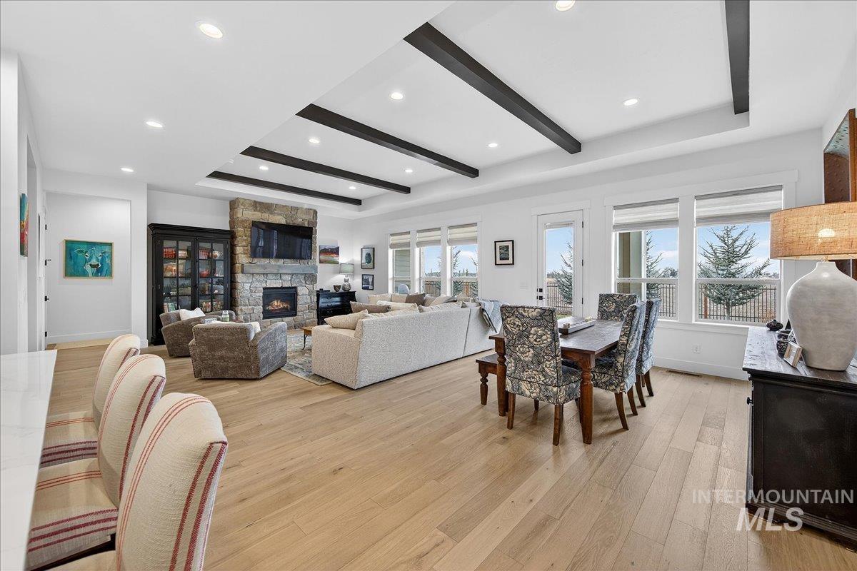 1911 N Willowick Ave, Eagle, Idaho 83616, 4 Bedrooms, 3 Bathrooms, Residential For Sale, Price $829,900, 98983927