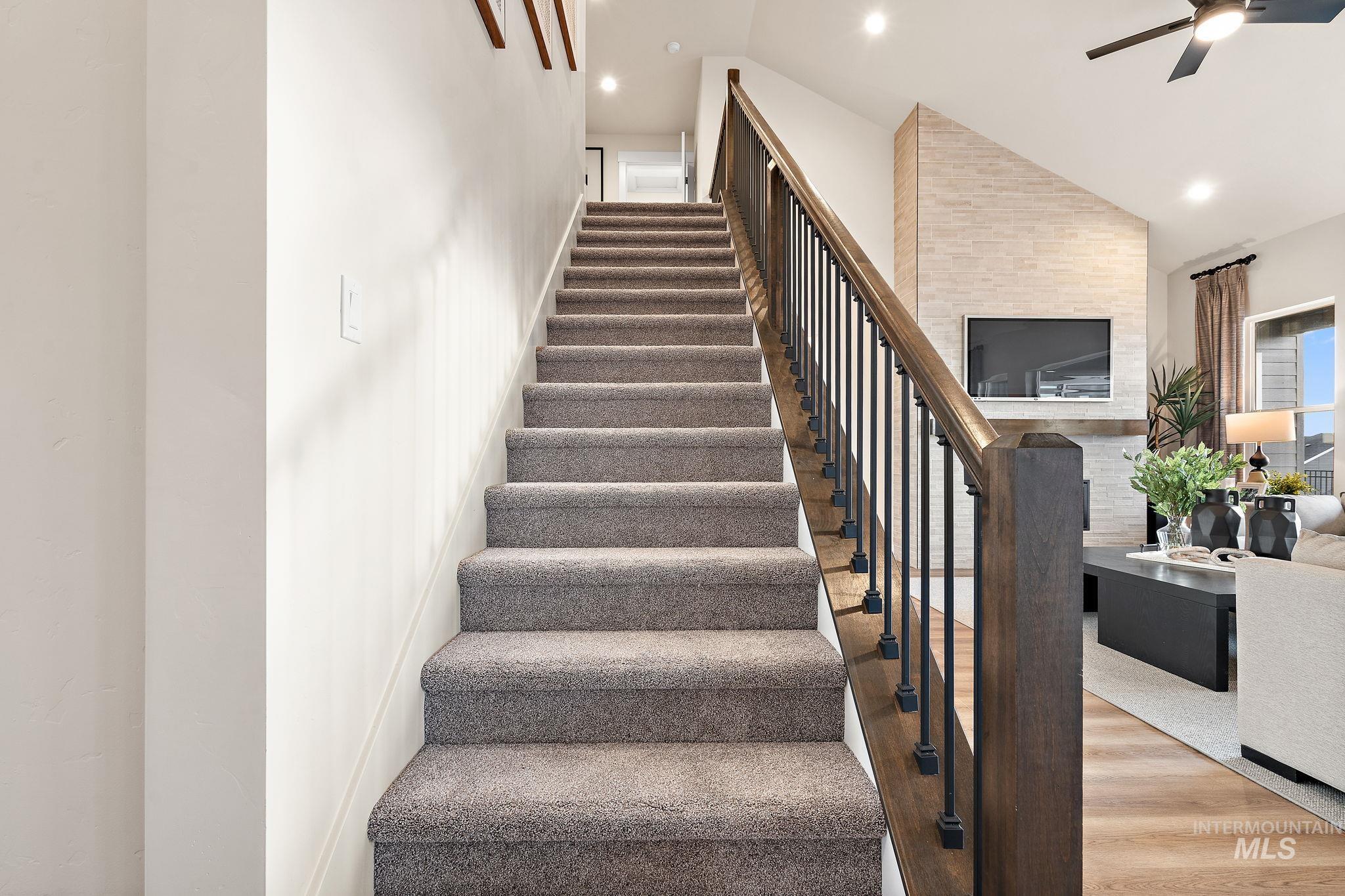 2375 N Mountain Vista Ave, Star, Idaho 83669, 4 Bedrooms, 3.5 Bathrooms, Residential For Sale, Price $799,990, 98983928