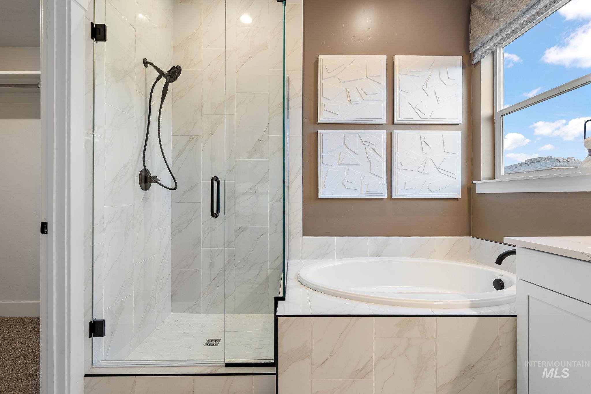 2375 N Mountain Vista Ave, Star, Idaho 83669, 4 Bedrooms, 3.5 Bathrooms, Residential For Sale, Price $799,990, 98983928