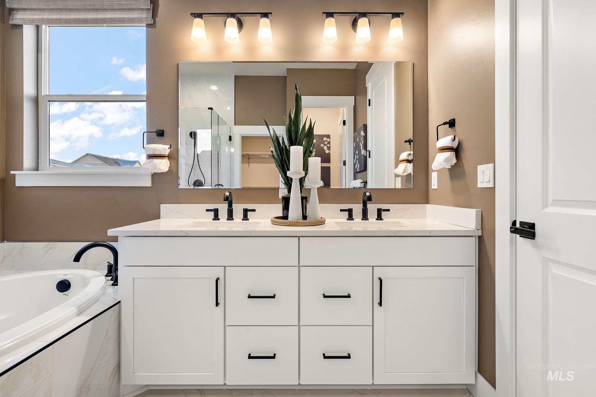 2375 N Mountain Vista Ave, Star, Idaho 83669, 4 Bedrooms, 3.5 Bathrooms, Residential For Sale, Price $799,990, 98983928