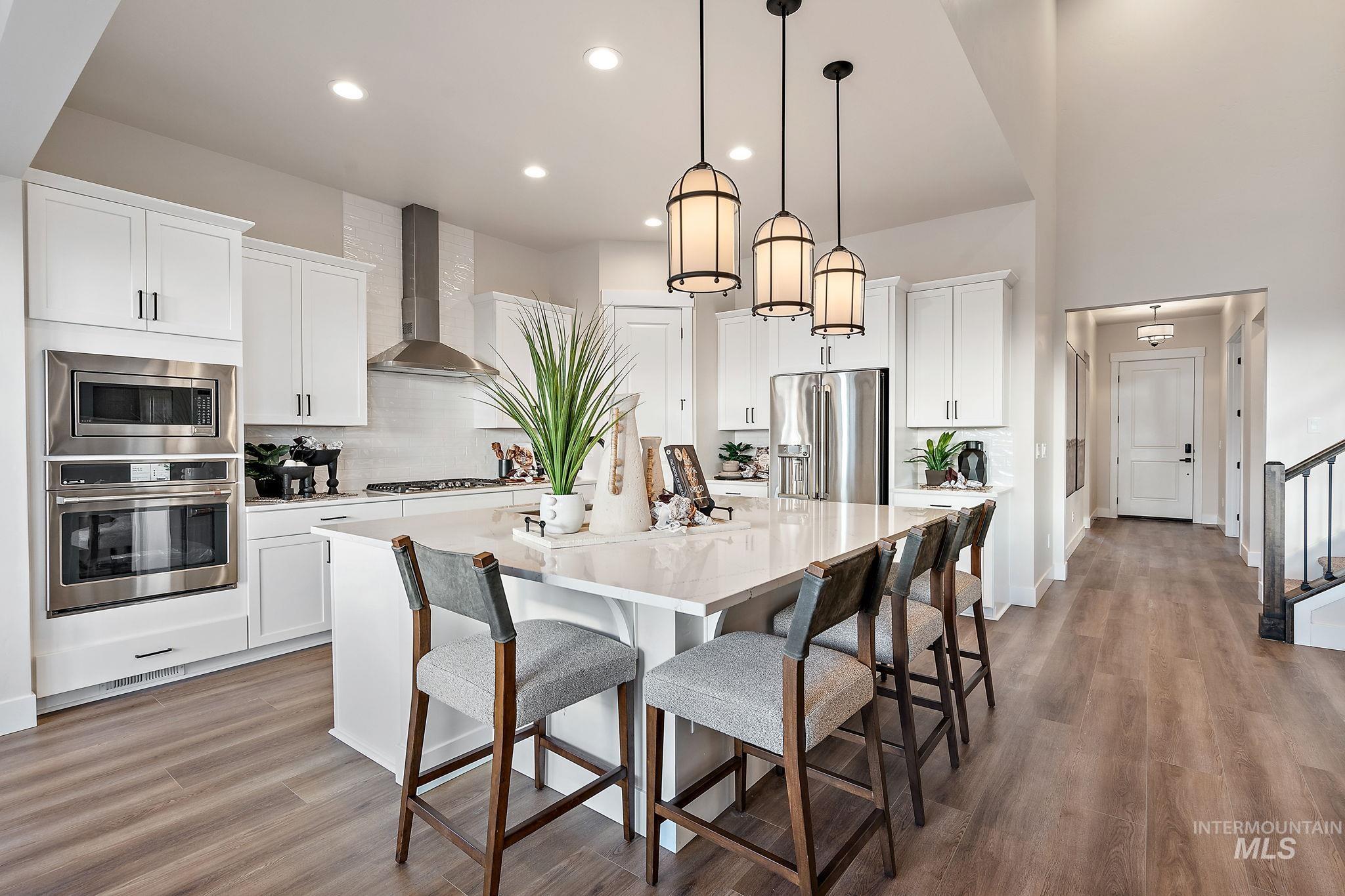 2375 N Mountain Vista Ave, Star, Idaho 83669, 4 Bedrooms, 3.5 Bathrooms, Residential For Sale, Price $799,990, 98983928