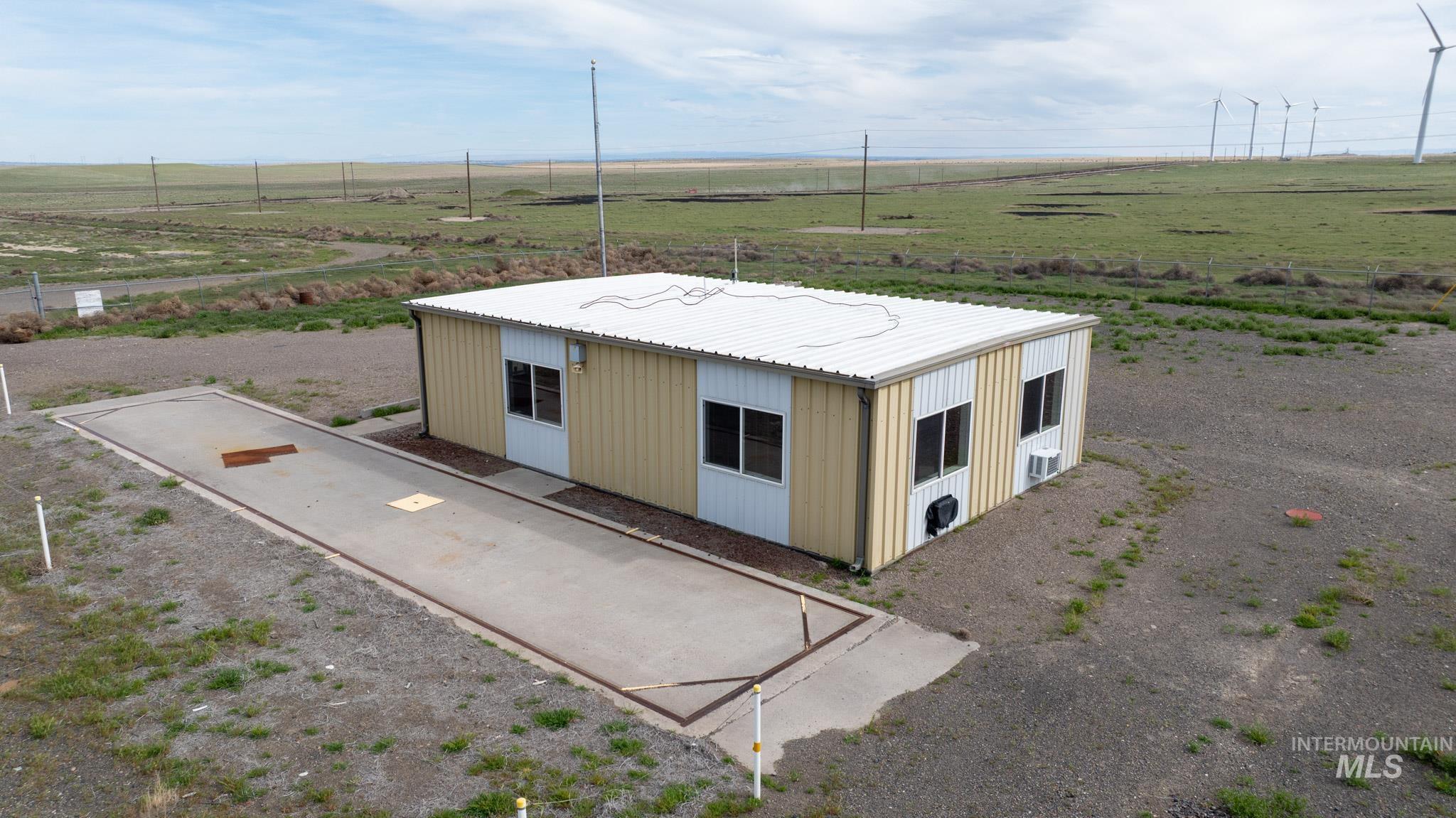 5375 N 300 E, Hagerman, Idaho 83332, Land For Sale, Price $395,000,MLS 98983929