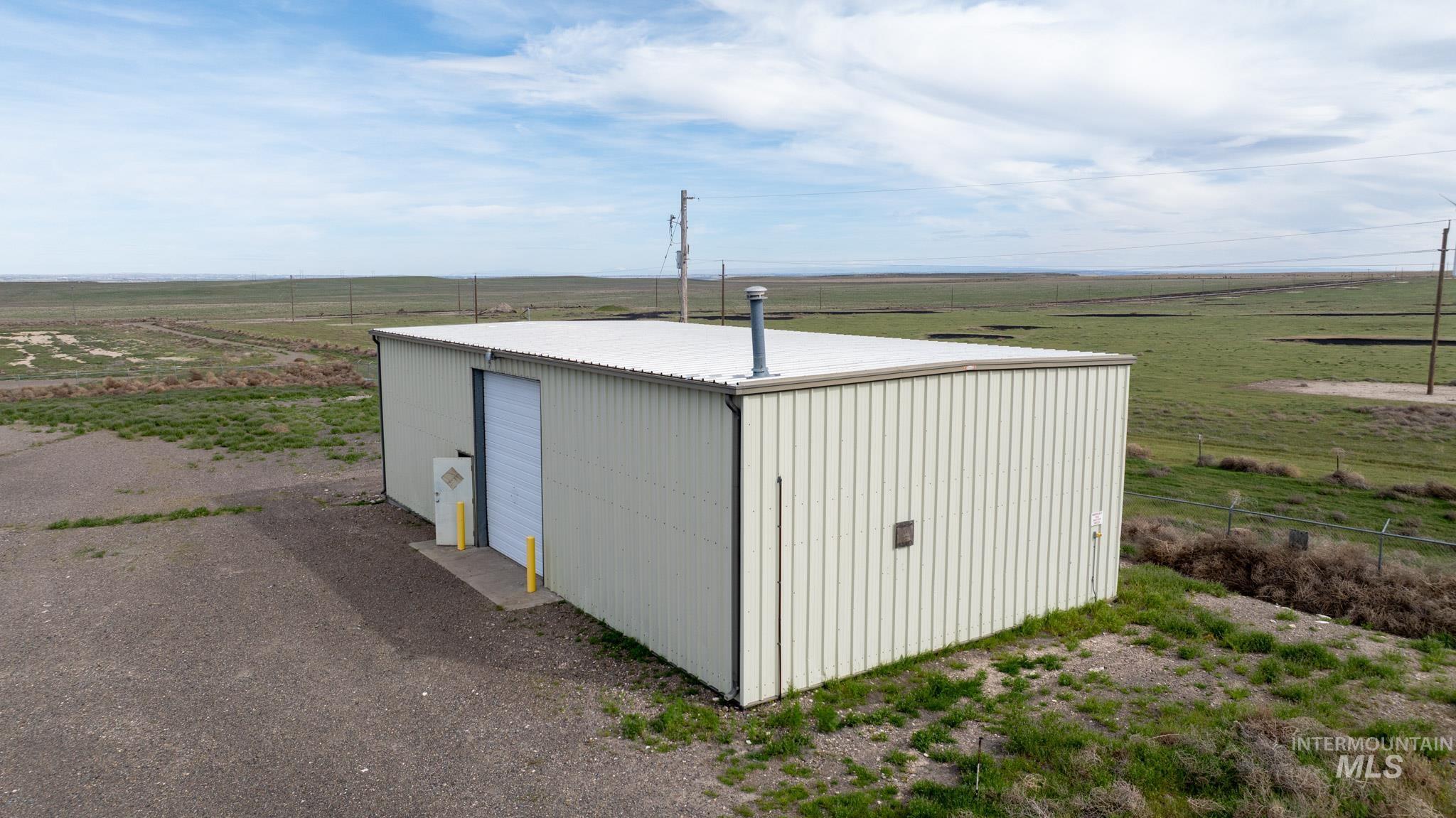 5375 N 300 E, Hagerman, Idaho 83332, Land For Sale, Price $395,000,MLS 98983929