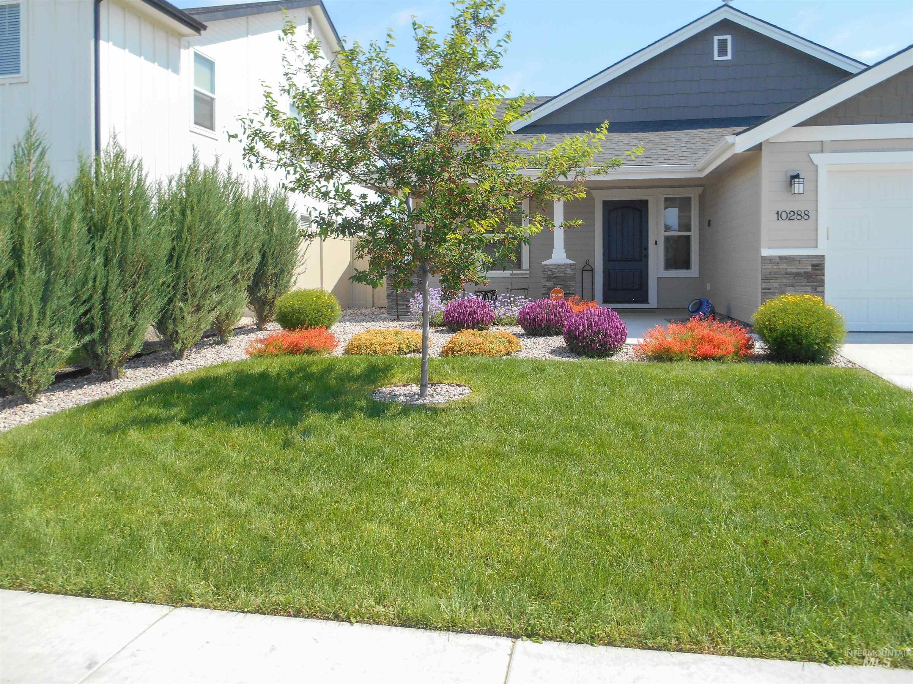 10288 Longtail Dr., Nampa, Idaho 83687, 3 Bedrooms, 2 Bathrooms, Residential For Sale, Price $475,000, 98983930