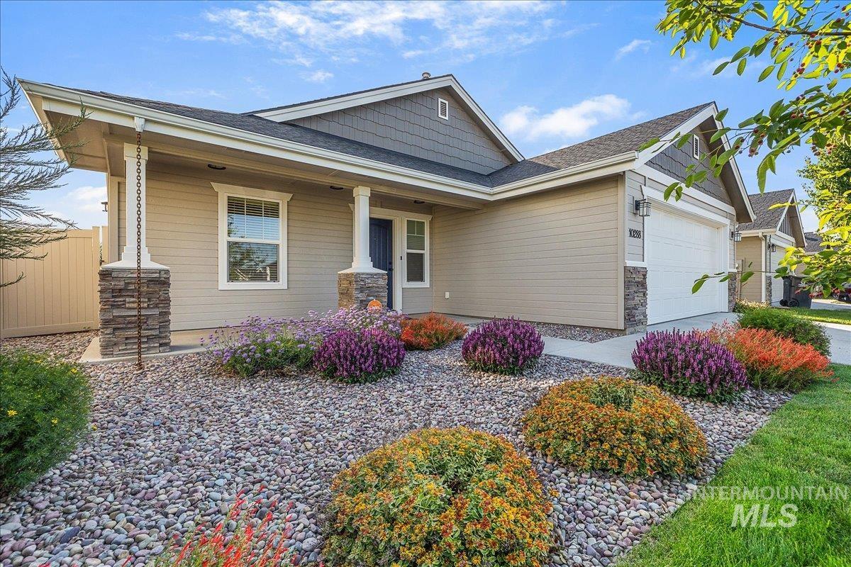 10288 Longtail Dr., Nampa, Idaho 83687, 3 Bedrooms, 2 Bathrooms, Residential For Sale, Price $445,000, 98983930