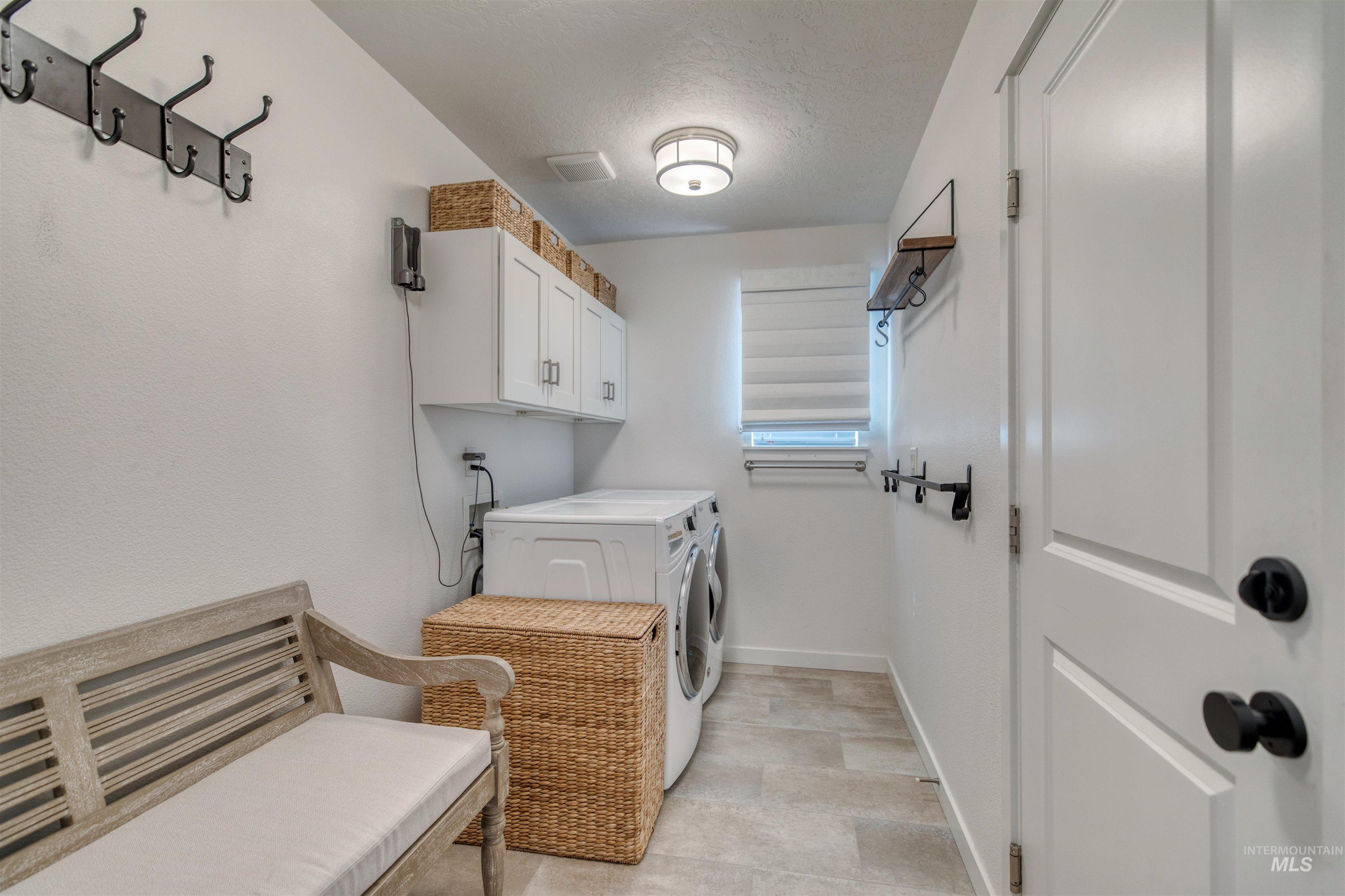 10288 Longtail Dr., Nampa, Idaho 83687, 3 Bedrooms, 2 Bathrooms, Residential For Sale, Price $475,000, 98983930